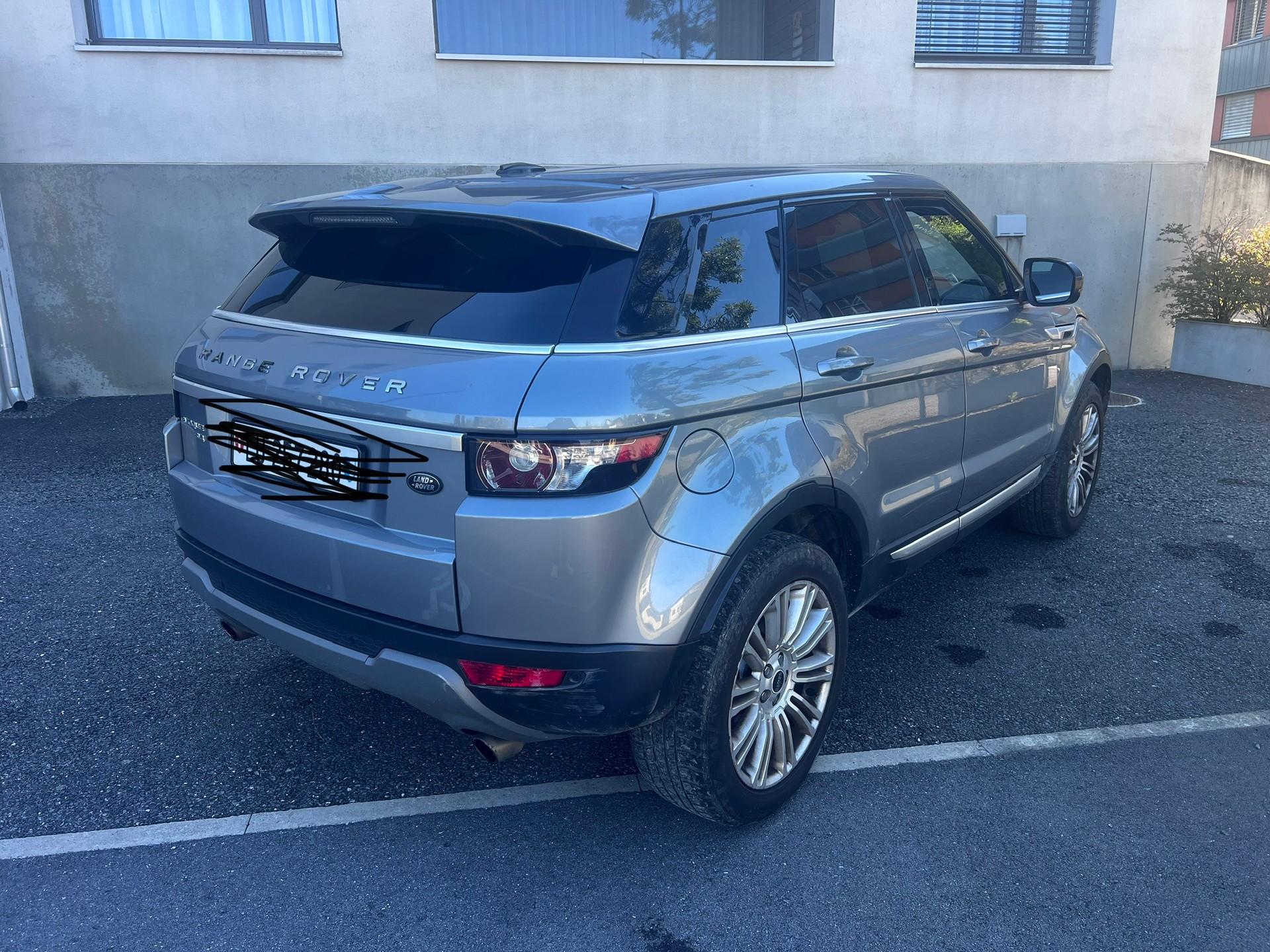 LAND ROVER Range Rover Evoque 2.0 Si4 Pure AT6-image-5