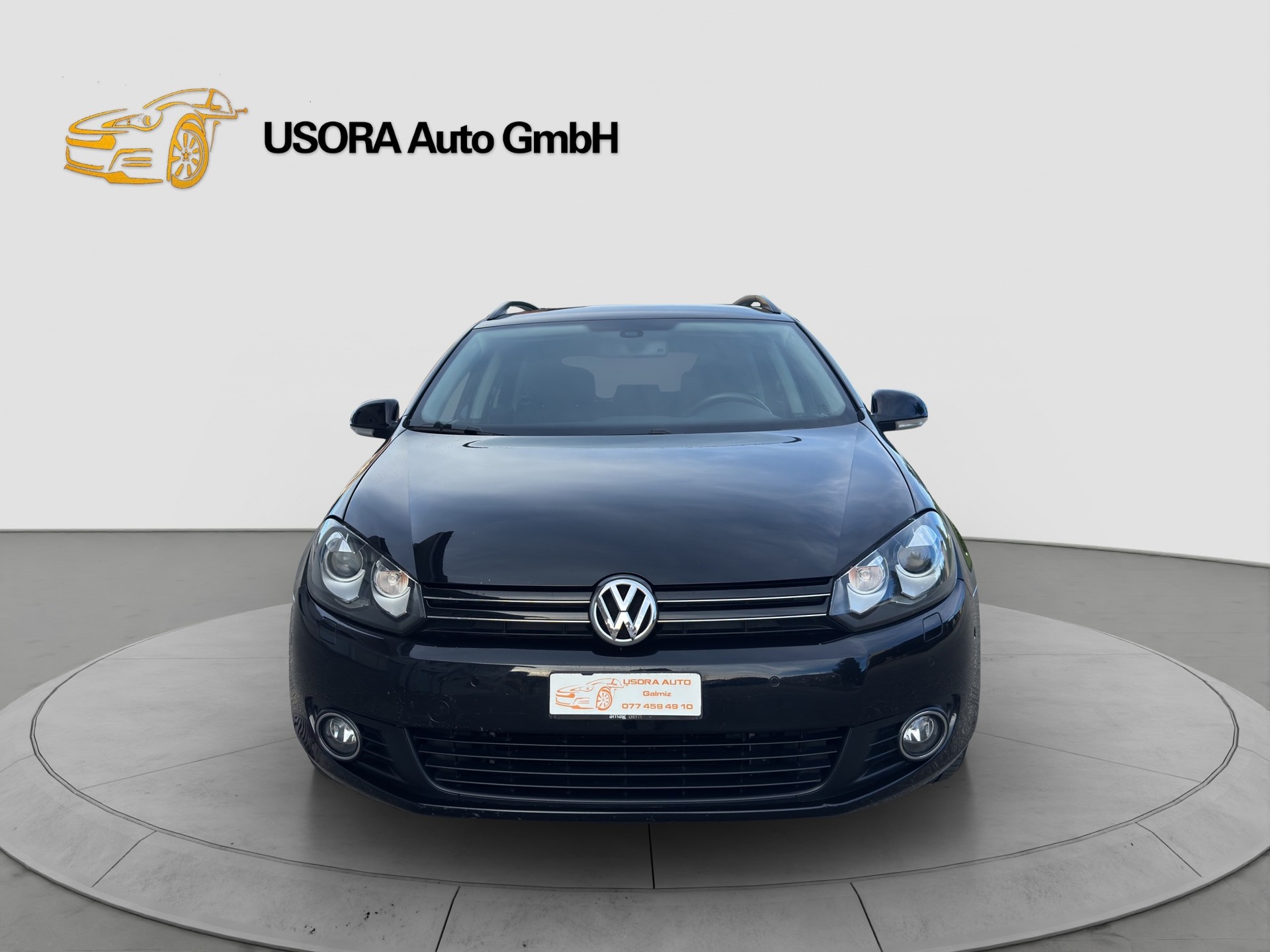 VW Golf Variant 1.6 TDI BMT Team DSG-image-0