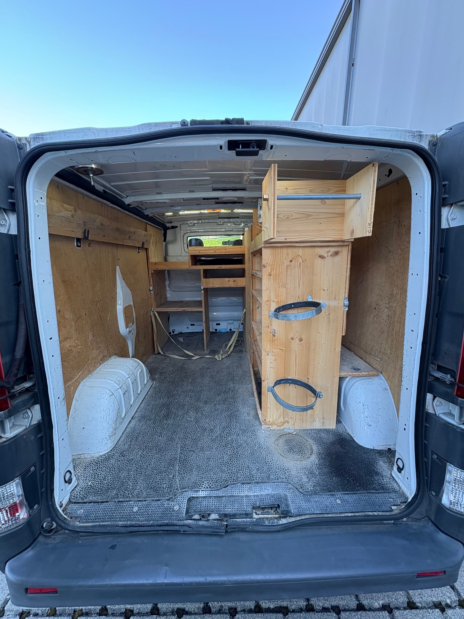 OPEL Vivaro 2.0 CDTI 2.7t L1H1-image-13