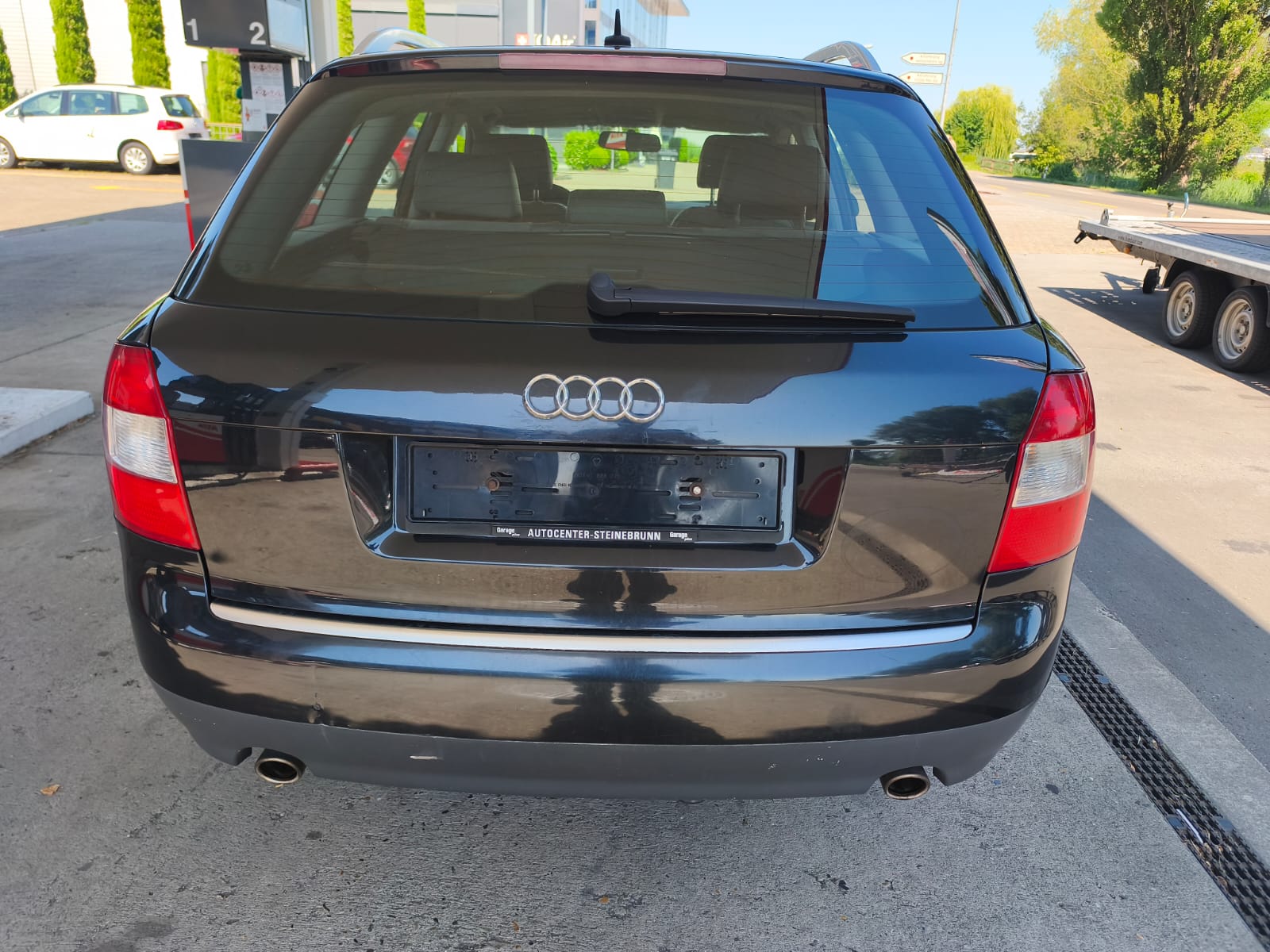 AUDI A4 Avant 3.0 V6-image-5