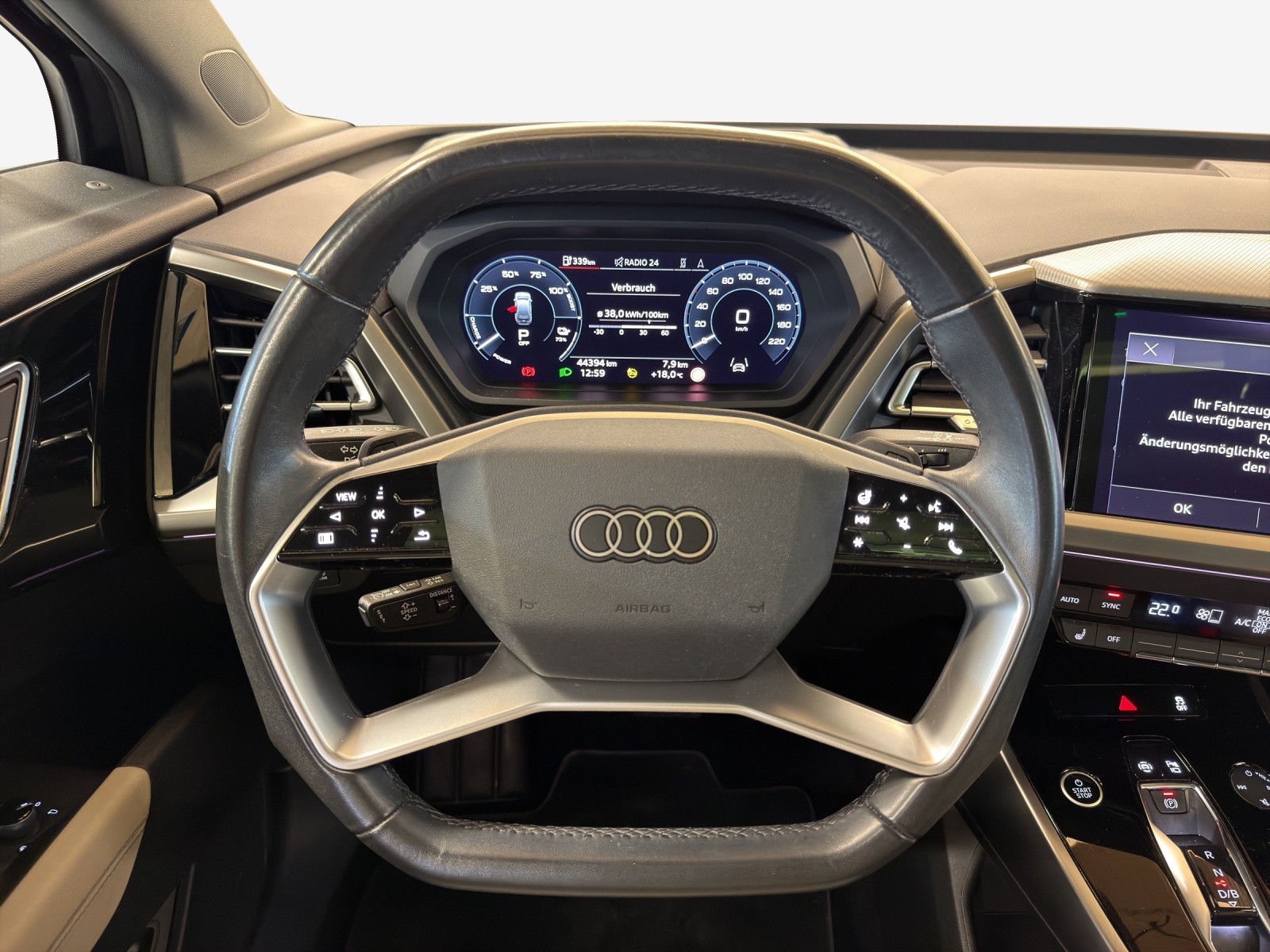 AUDI Q4 e-tron 50 quattro-image-9