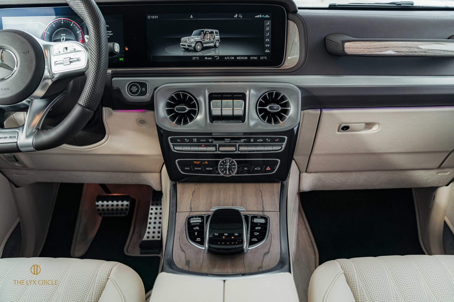 MERCEDES-BENZ G 63 AMG Speedshift Plus G-Tronic-image-11