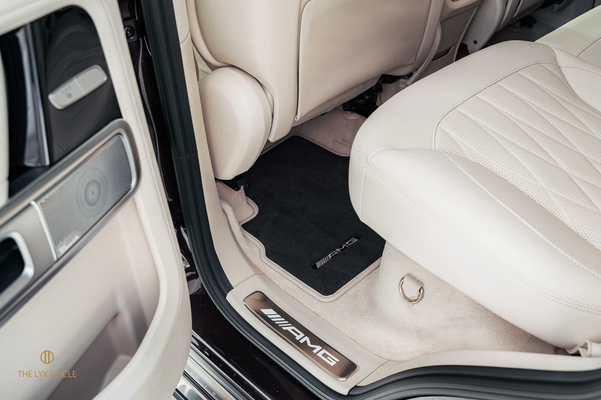 MERCEDES-BENZ G 63 AMG Speedshift Plus G-Tronic-image-14