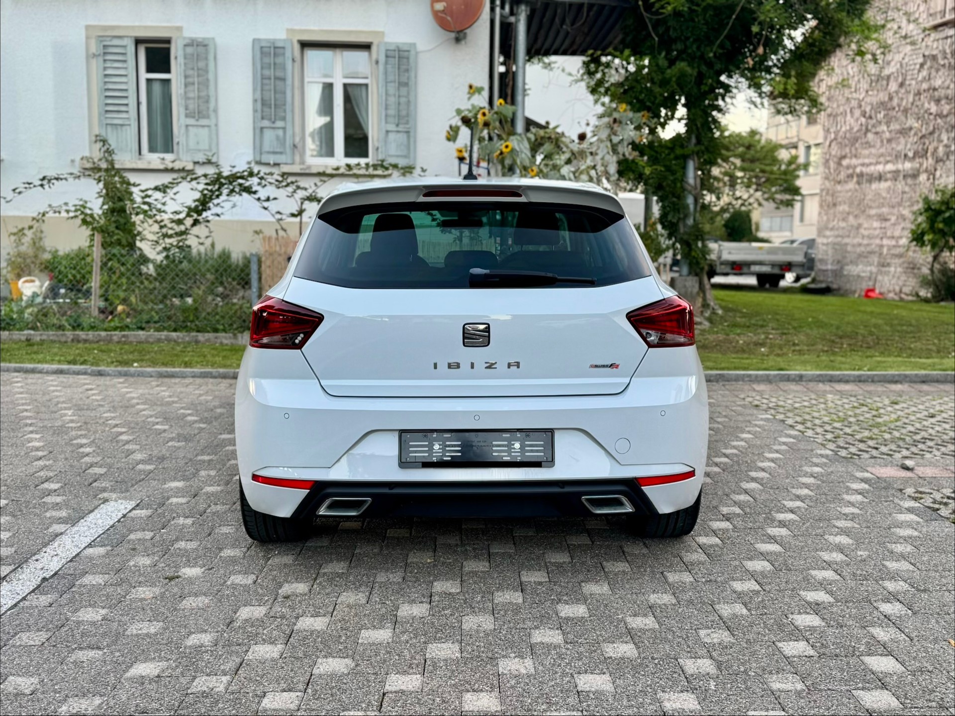 SEAT Ibiza 1.0 EcoTSI DSG Swiss FR-image-5