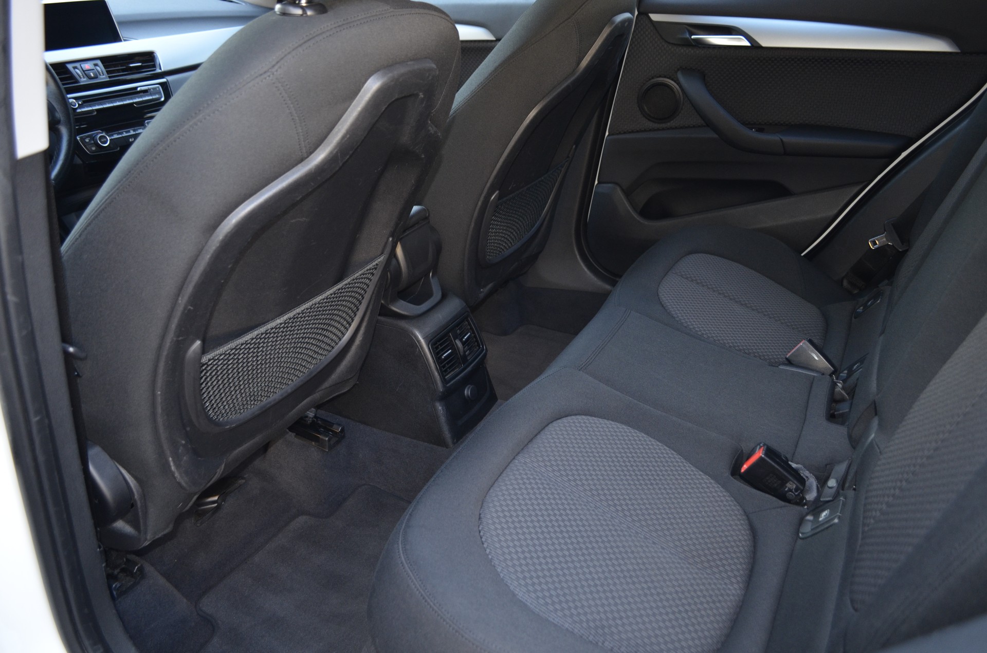 BMW X1 xDrive 18d Steptronic-image-8