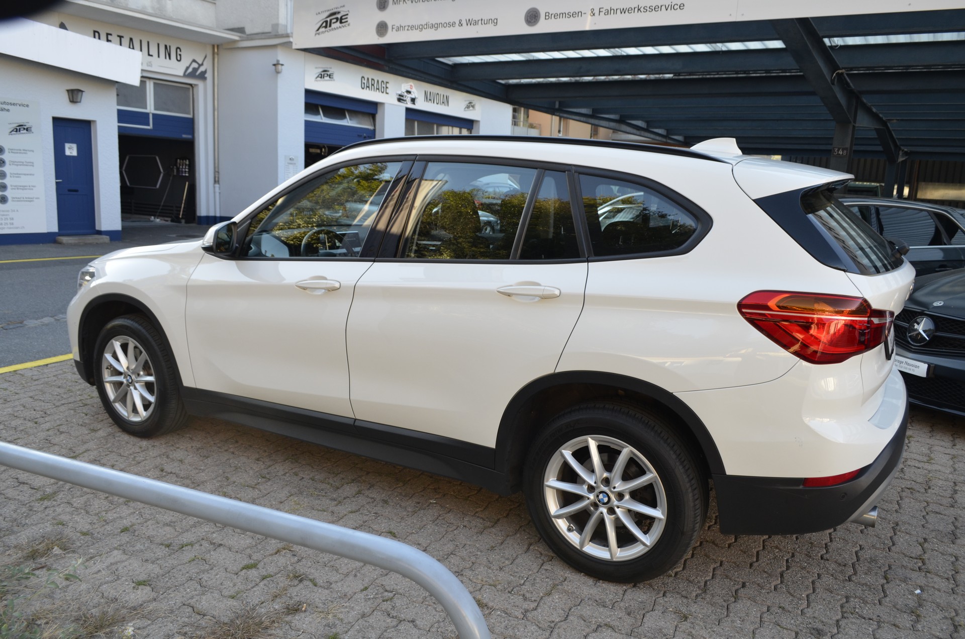 BMW X1 xDrive 18d Steptronic-image-2