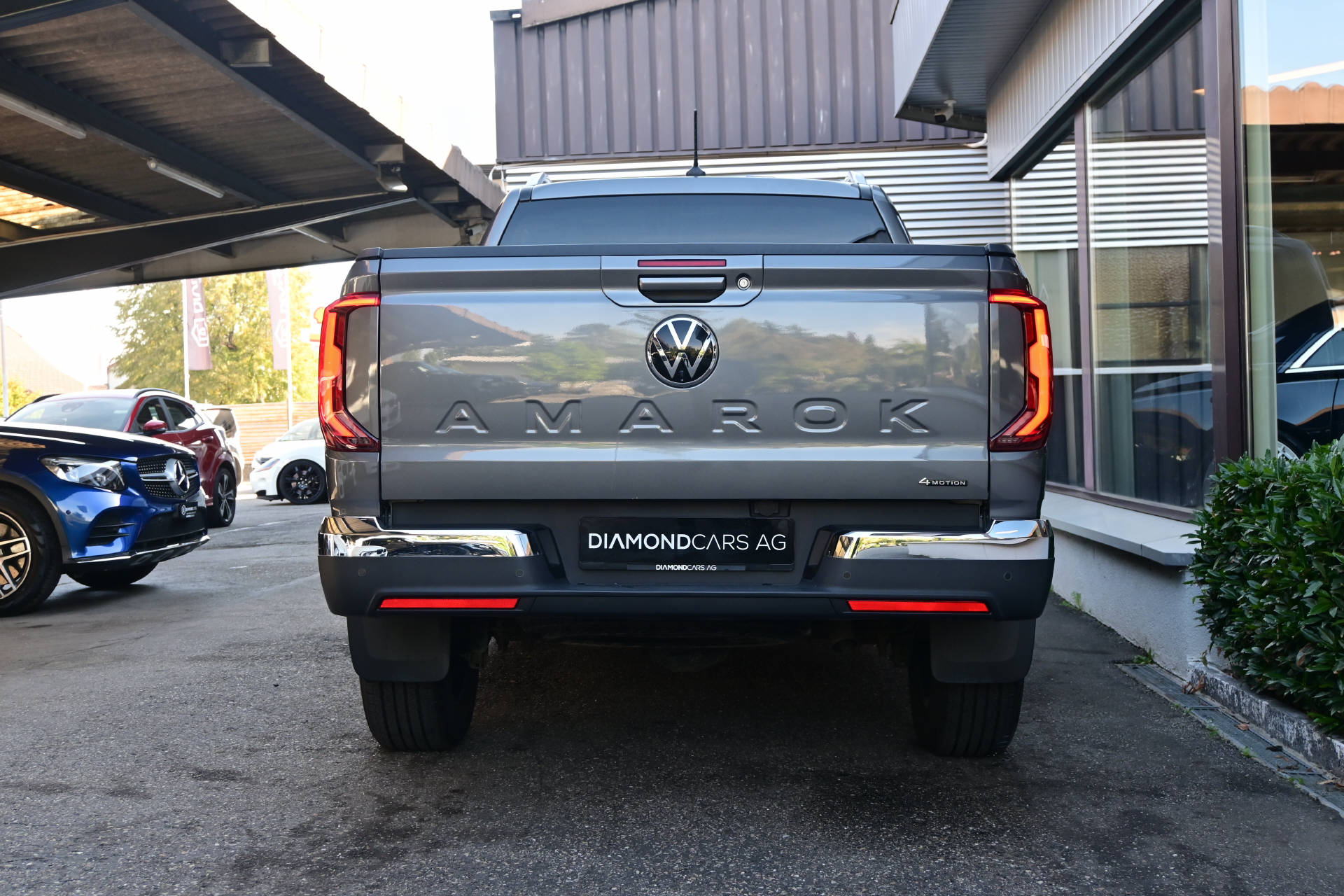 VW Amarok DKab. Pick-up 2.0 TDI 205 Life 4m-image-7