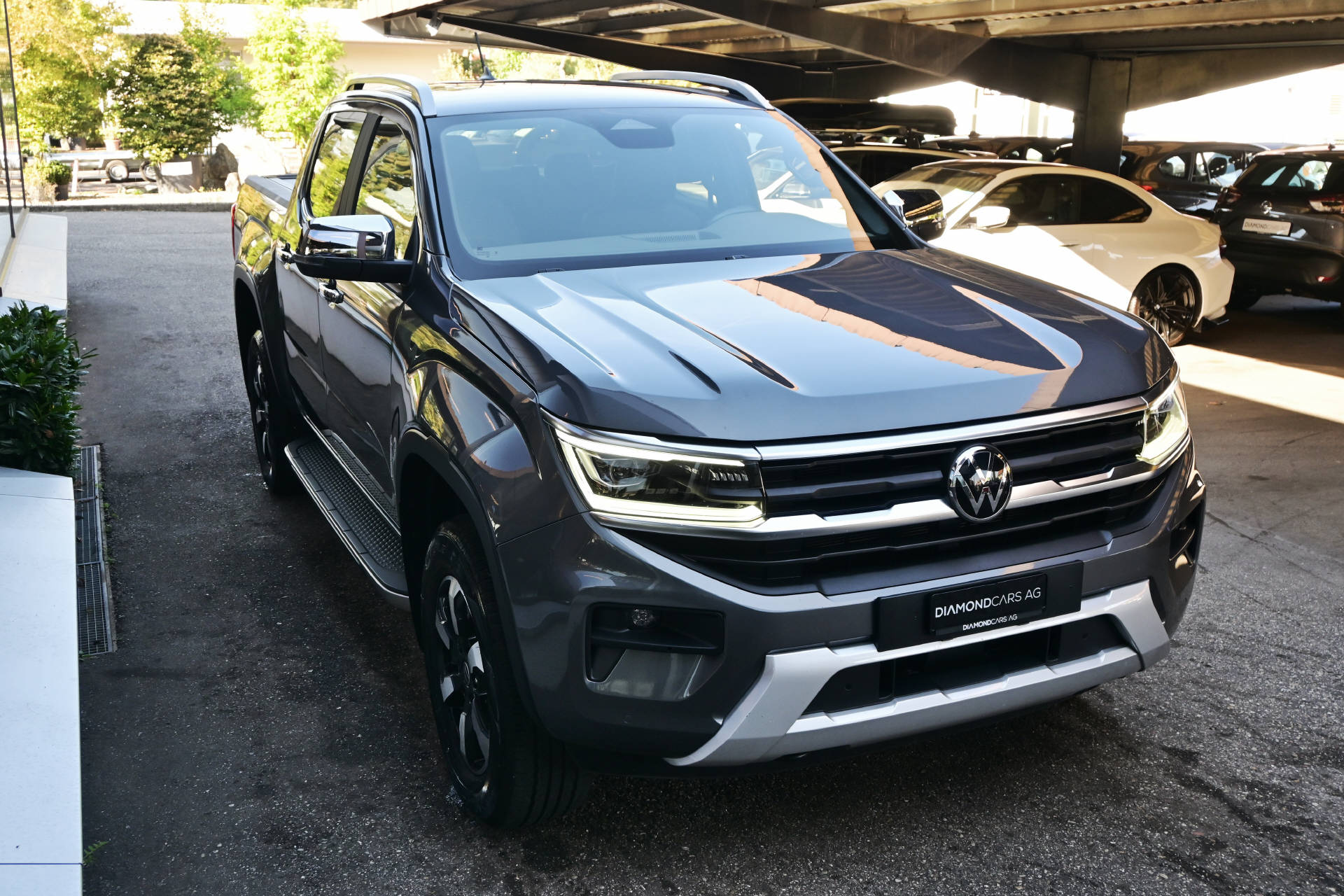VW Amarok DKab. Pick-up 2.0 TDI 205 Life 4m-image-2