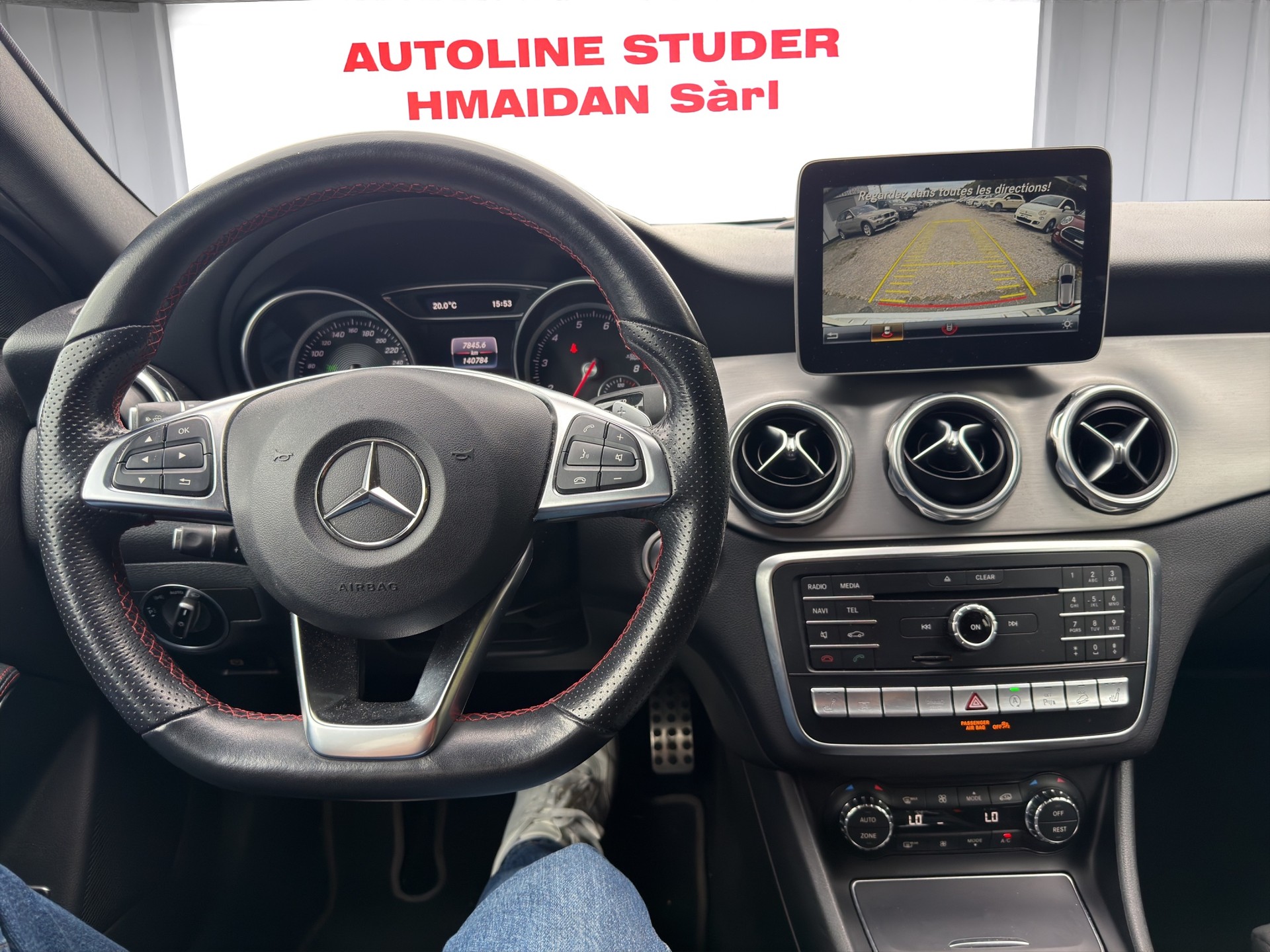 MERCEDES-BENZ GLA 220 4Matic 7G-DCT-image-6