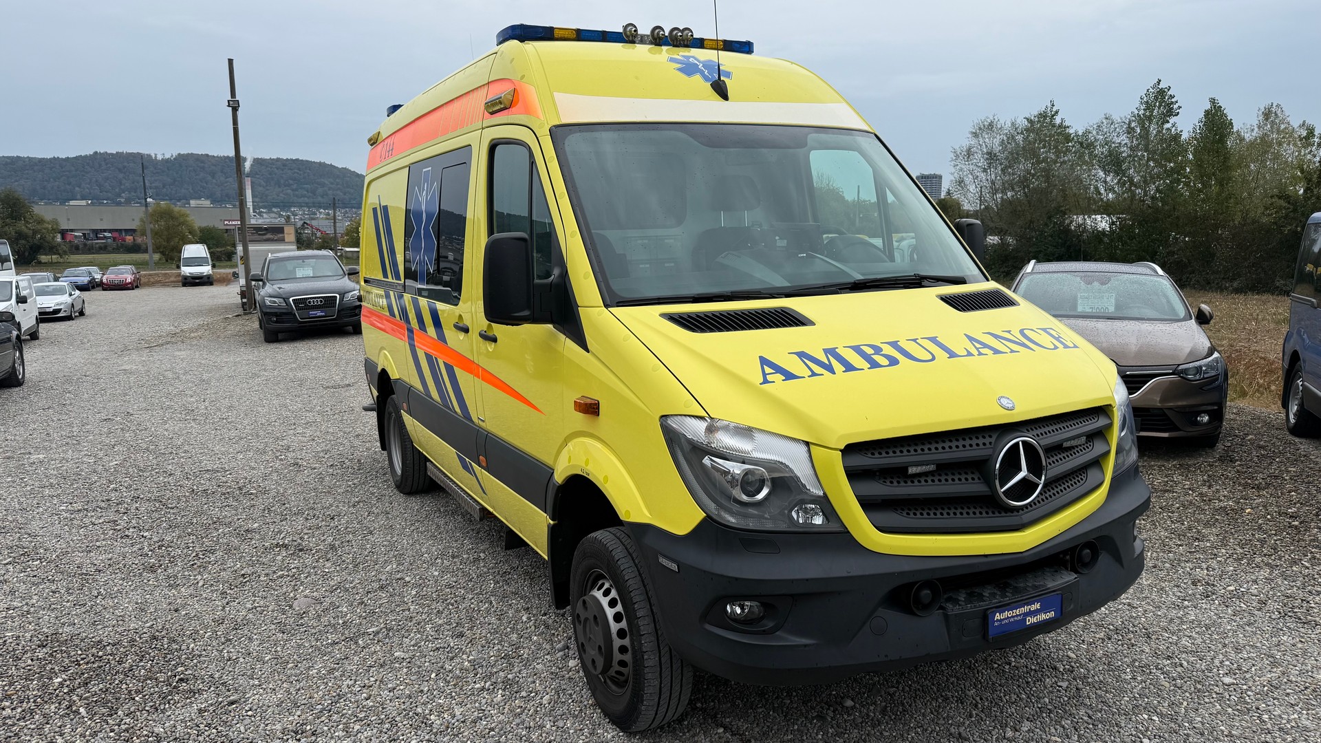 MERCEDES-BENZ Sprinter AMBULANZ 4X4-image-5
