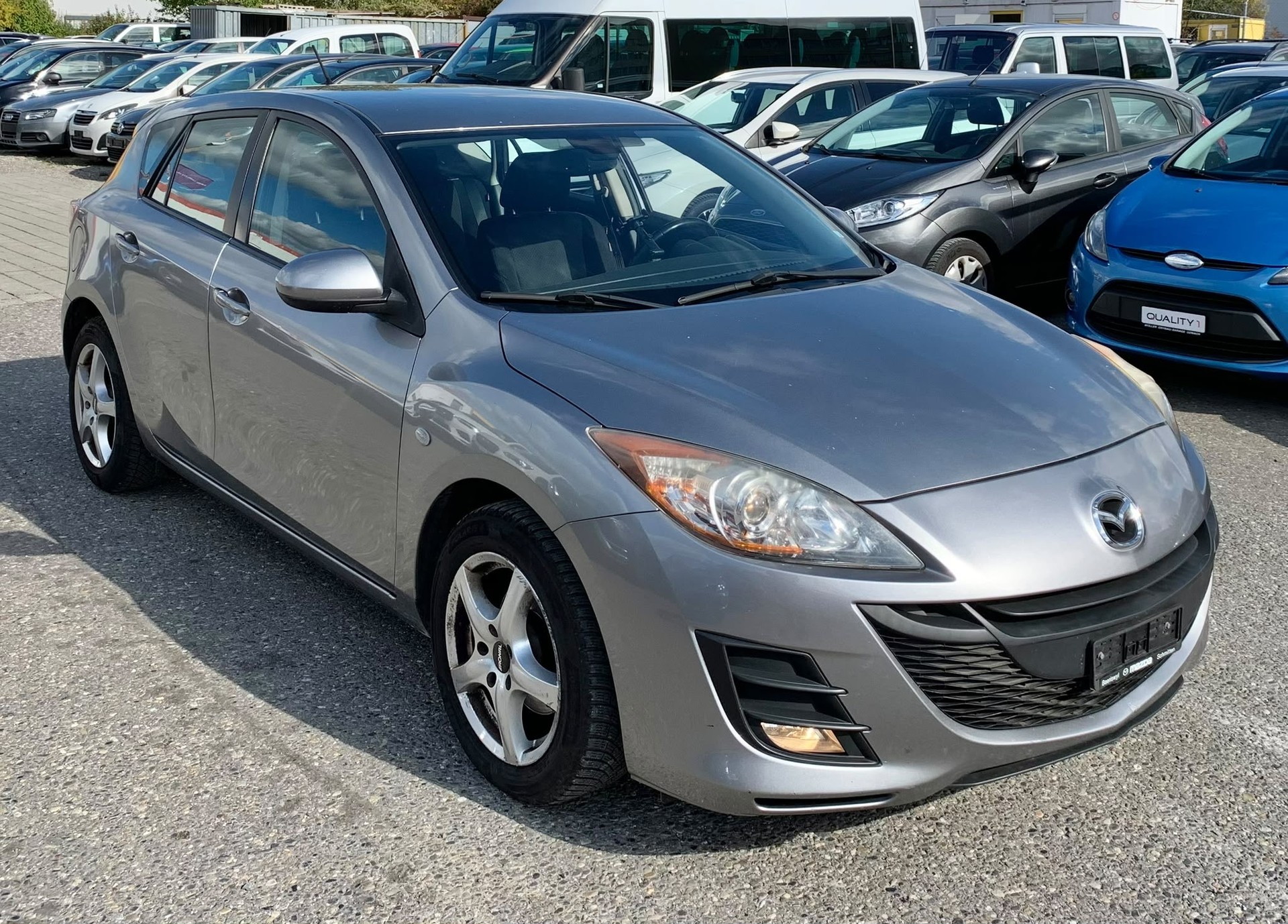 MAZDA 3 1.6 16V Confort (Klimatronik * Alufelgen * Sensoren * Sitzheizung * Multilenkrad * BO4)-image-3