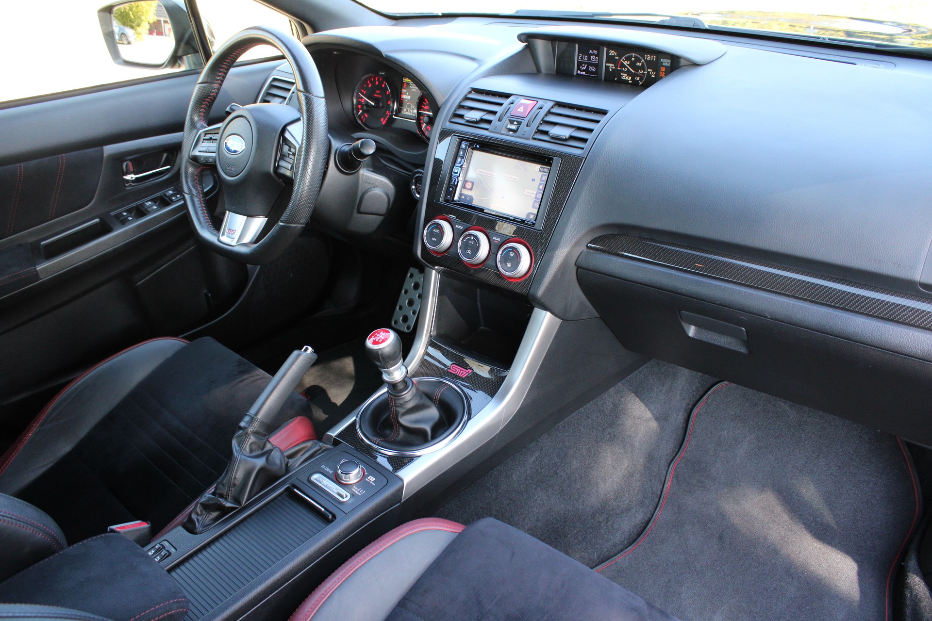 SUBARU WRX 2.5 Turbo 4WD STI Sport S-image-12