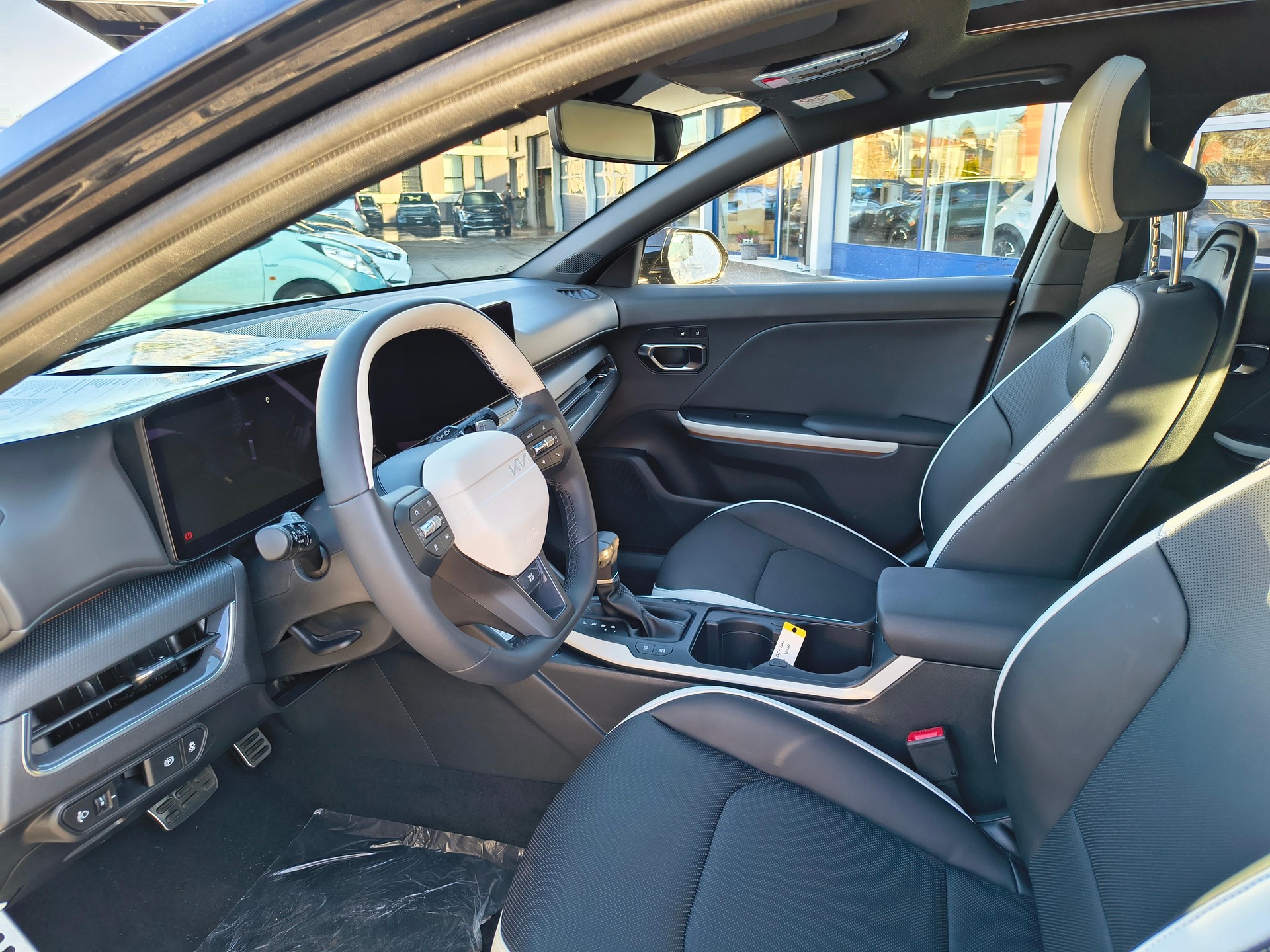 KIA K4 1.6 T-GDi GT-Line-image-4
