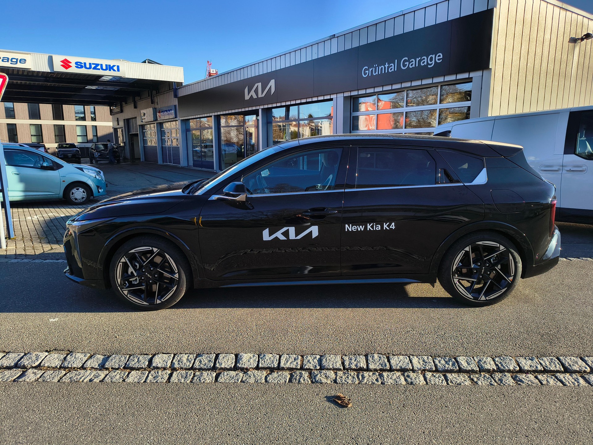KIA K4 1.6 T-GDi GT-Line-image-1