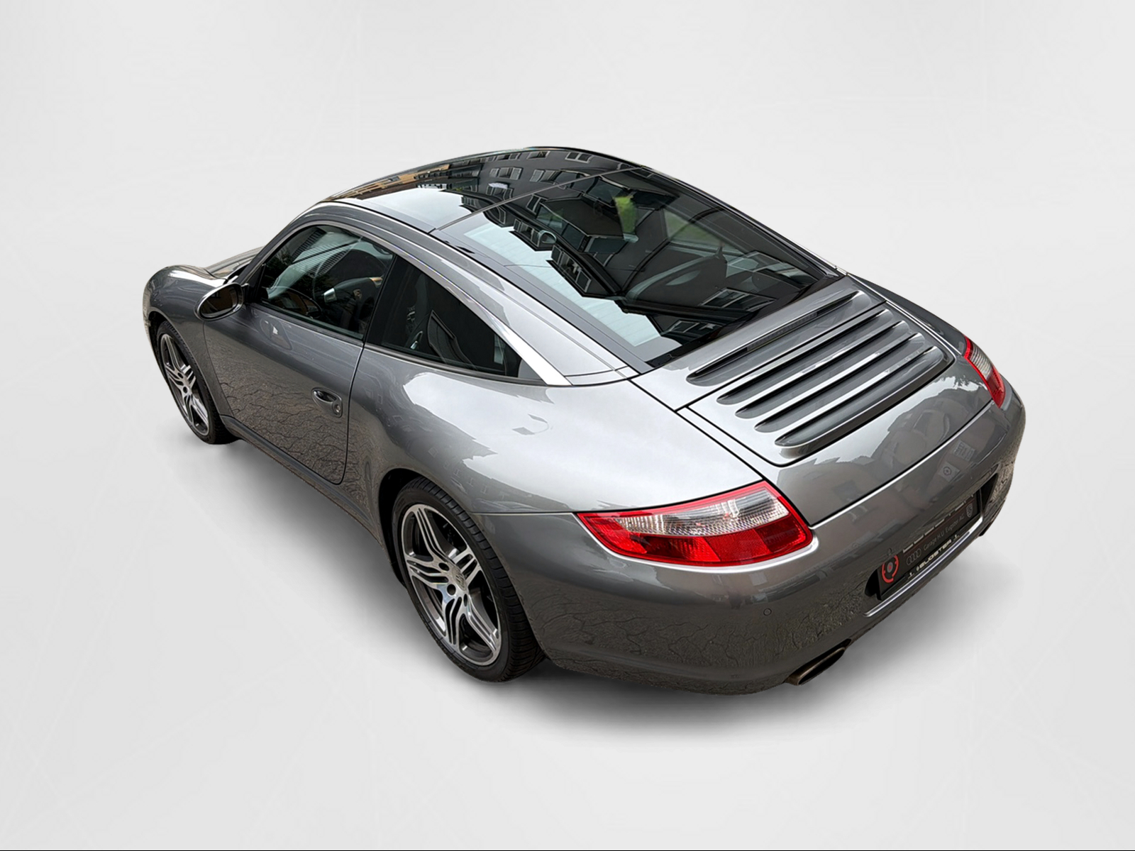 PORSCHE 911 Targa 4-image-8