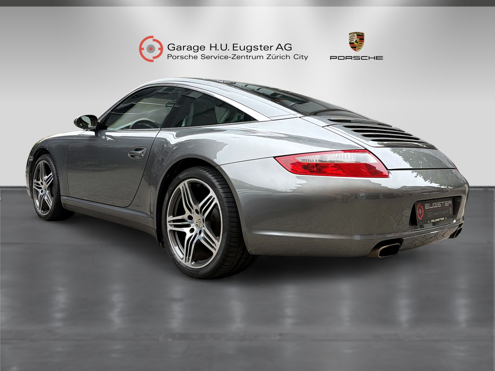 PORSCHE 911 Targa 4-image-3