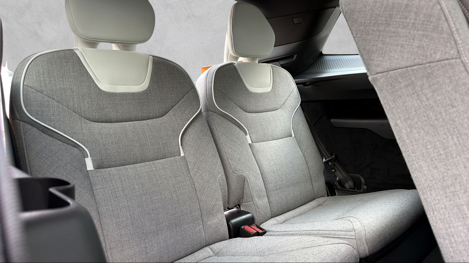 VOLVO EX90 Twin Performance 111 kWh Ultra AWD-image-13