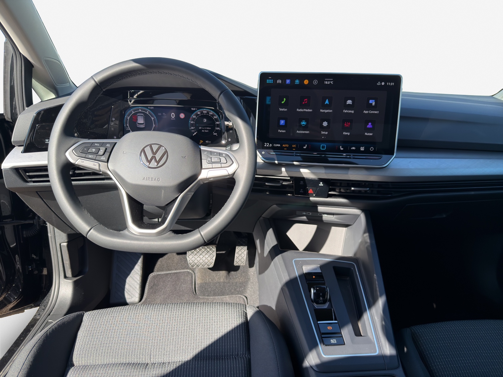 VW Golf Value 1.5eTSI 115PS-image-8