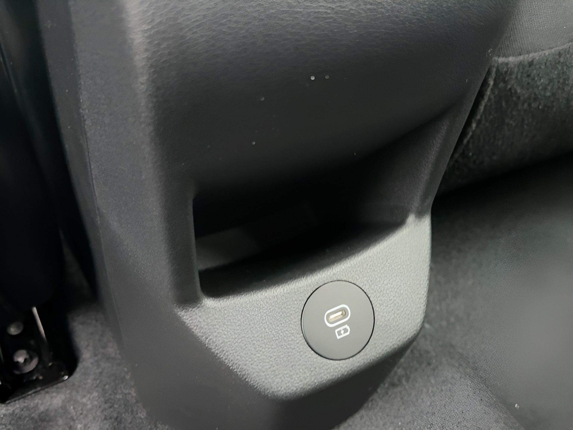 HYUNDAI i20 1.0 T-GDi Amplia GO! DCT-image-18