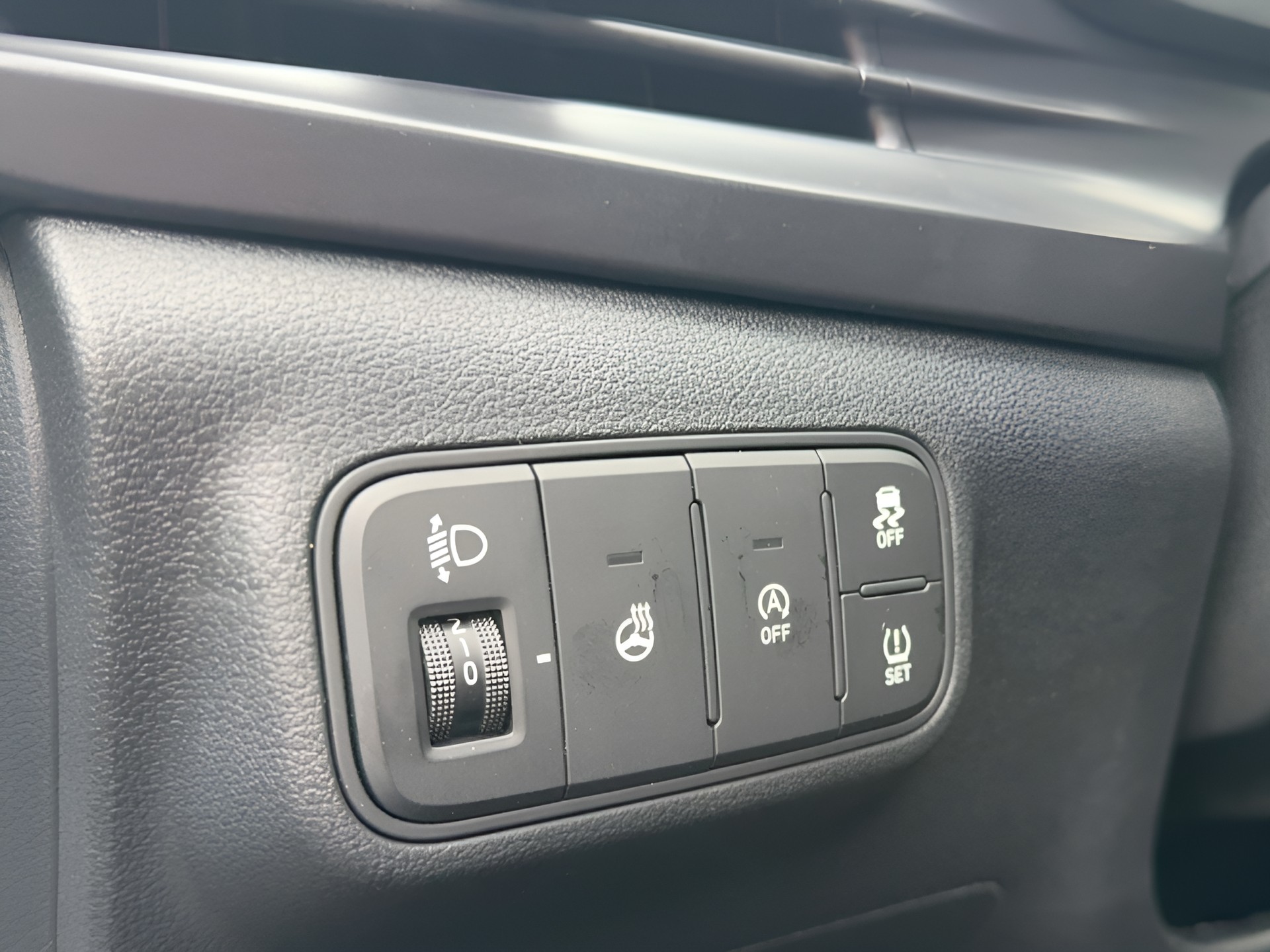 HYUNDAI i20 1.0 T-GDi Amplia GO! DCT-image-16