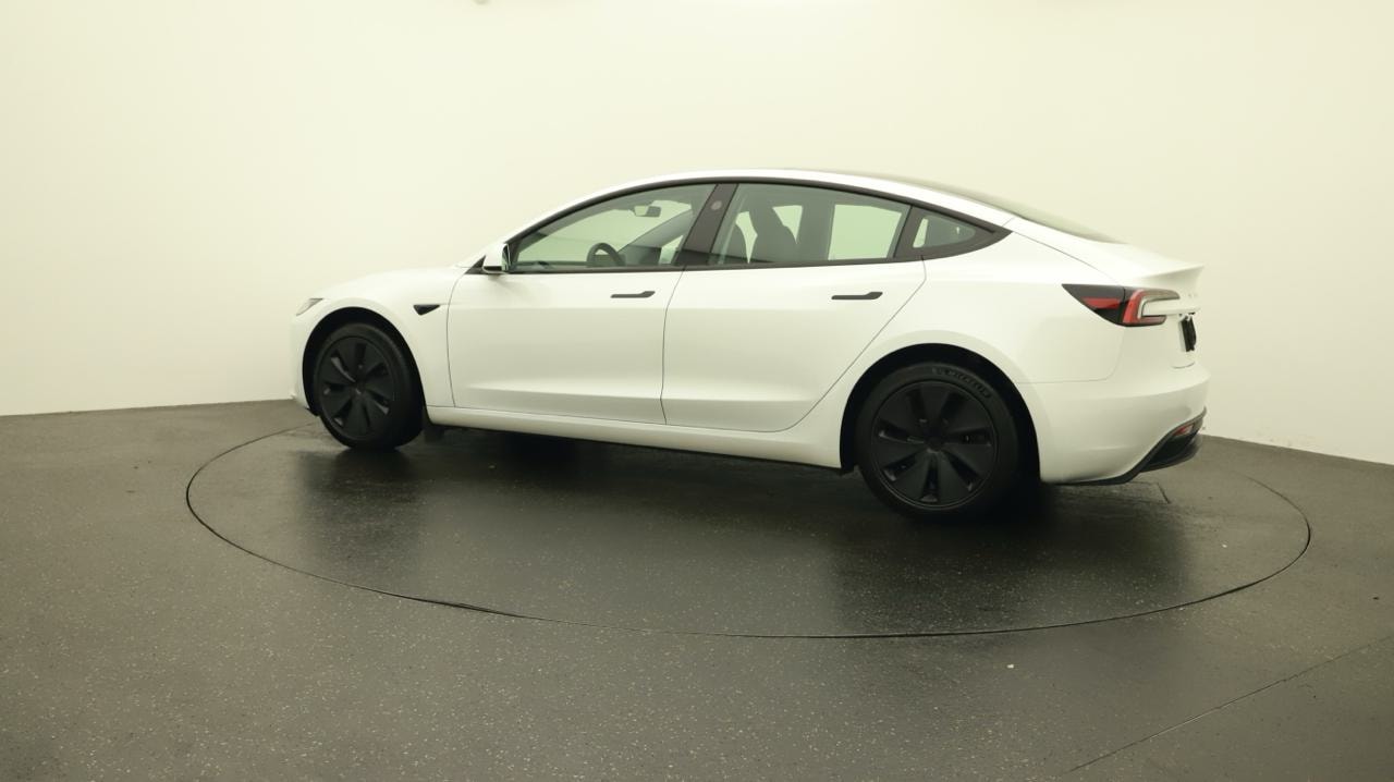 TESLA Model 3 Long Range RWD-image-2