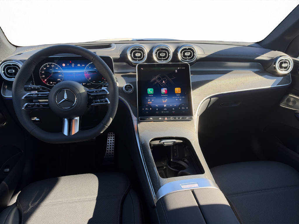 MERCEDES-BENZ GLC 220 d AMG Line 4Matic-image-13