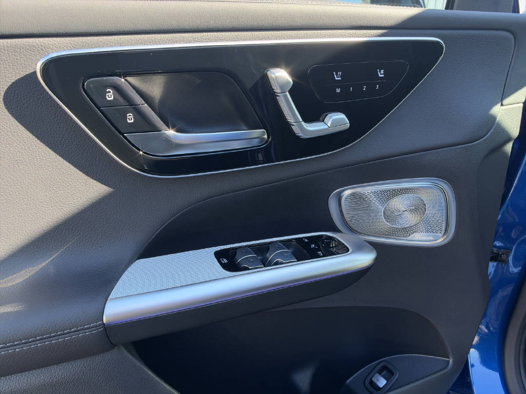 MERCEDES-BENZ GLC 220 d AMG Line 4Matic-image-6