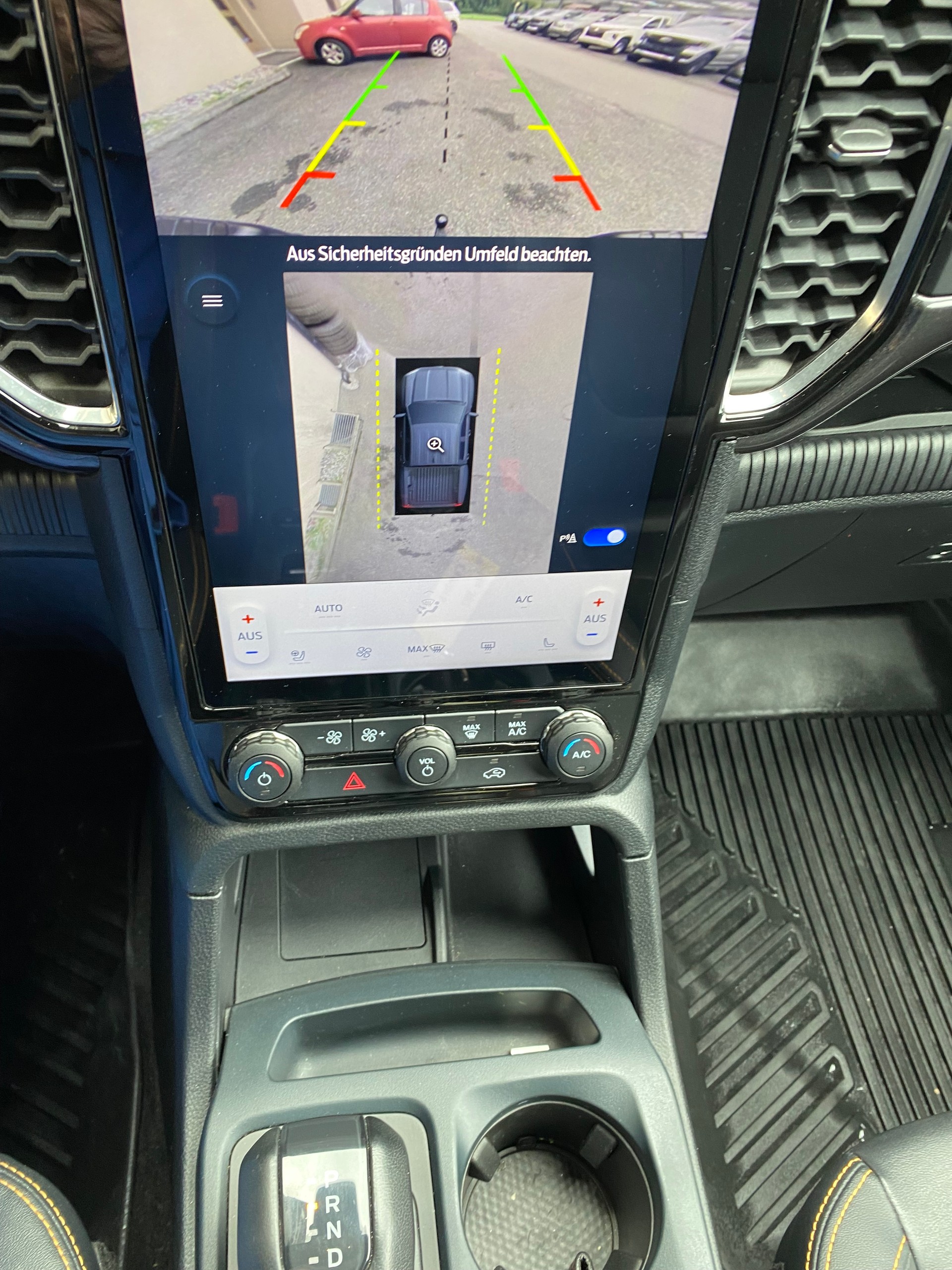 FORD Ranger Wildtrak 2.0 Eco Blue e-4WD Automat-image-4