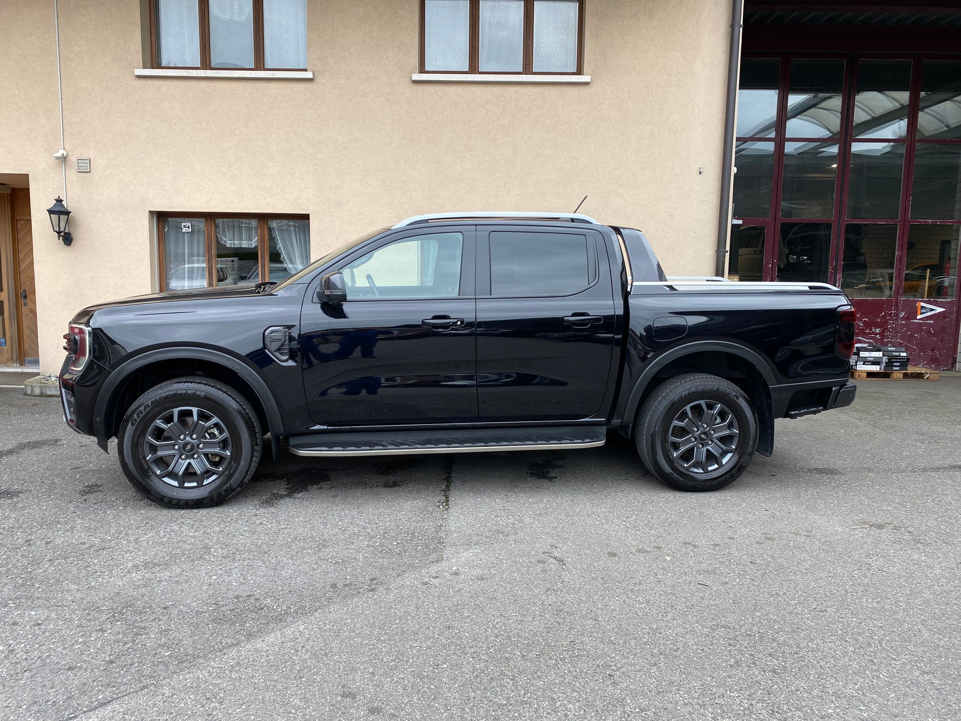 FORD Ranger Wildtrak 2.0 Eco Blue e-4WD Automat-image-13