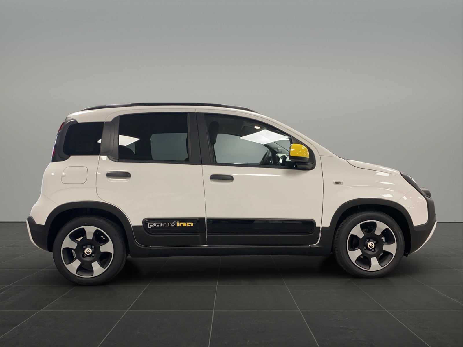 FIAT Pandina 1.0 Hybrid Cross-image-7