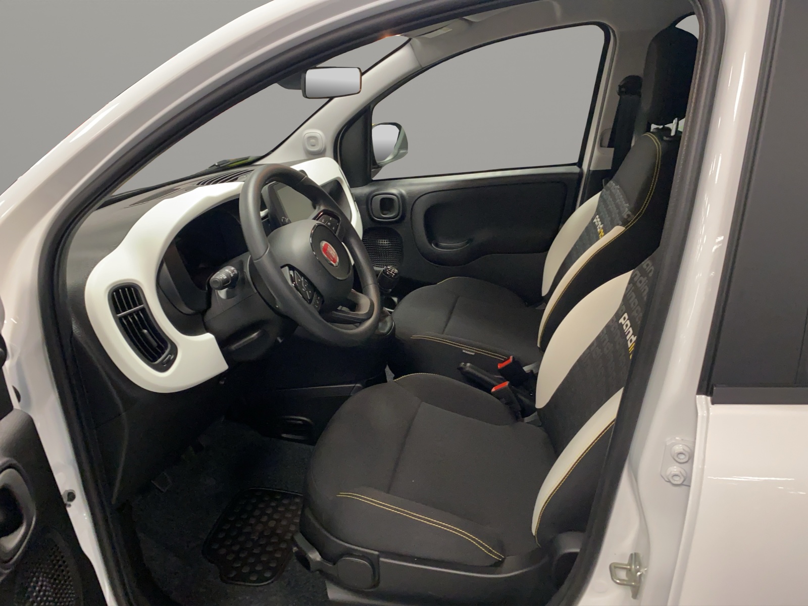 FIAT Pandina 1.0 Hybrid Cross-image-10