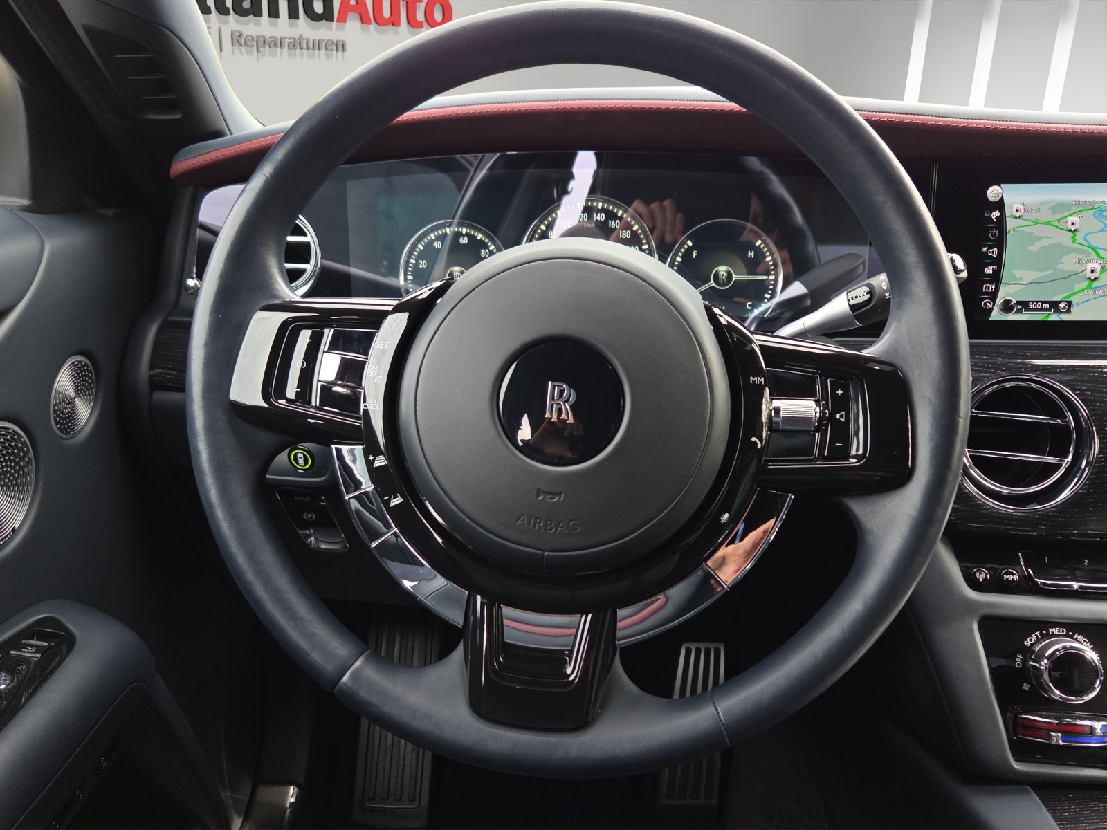 ROLLS-ROYCE Ghost II 6.75 V12-image-7
