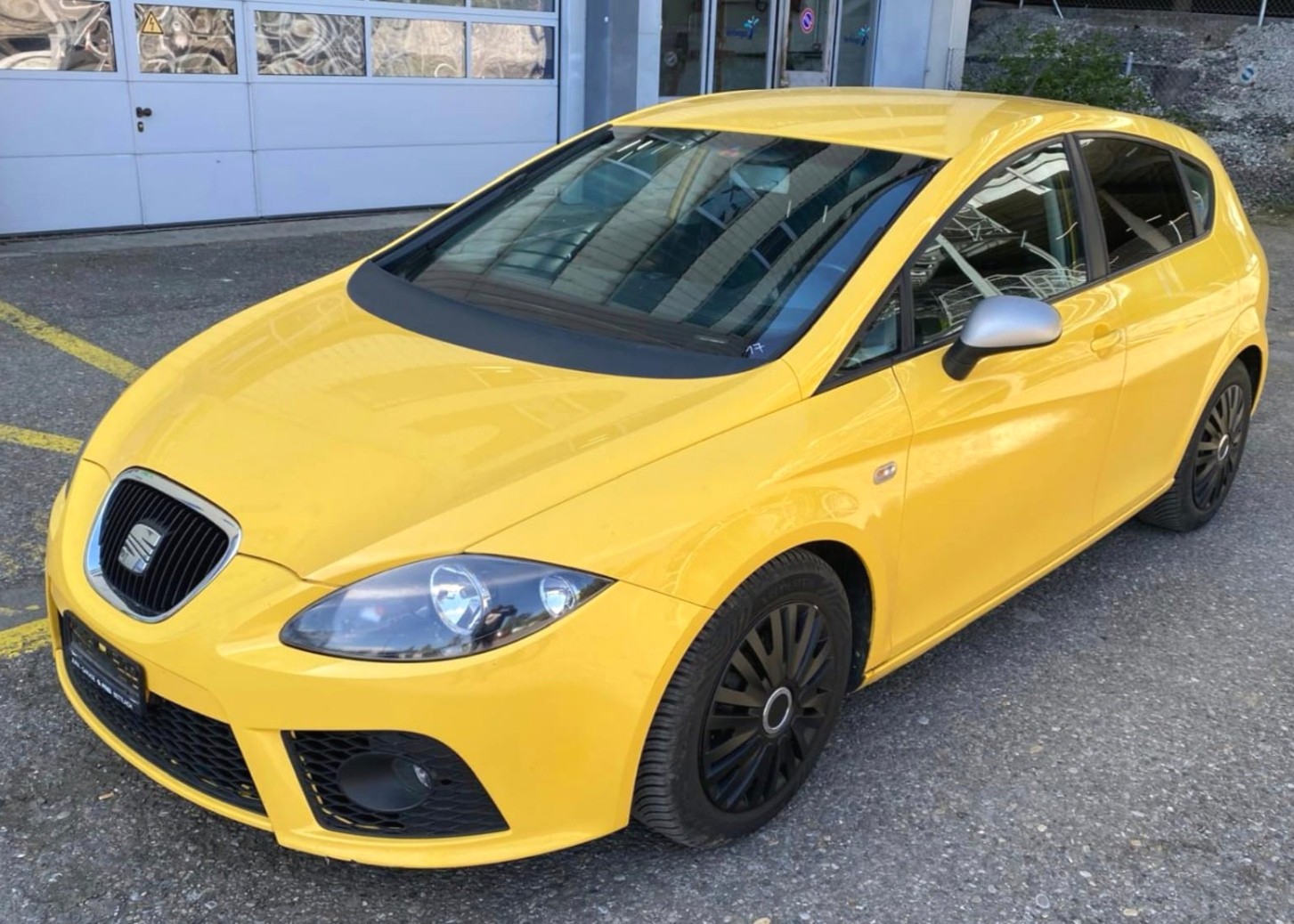 SEAT Leon 2.0 TDI FR-image-2