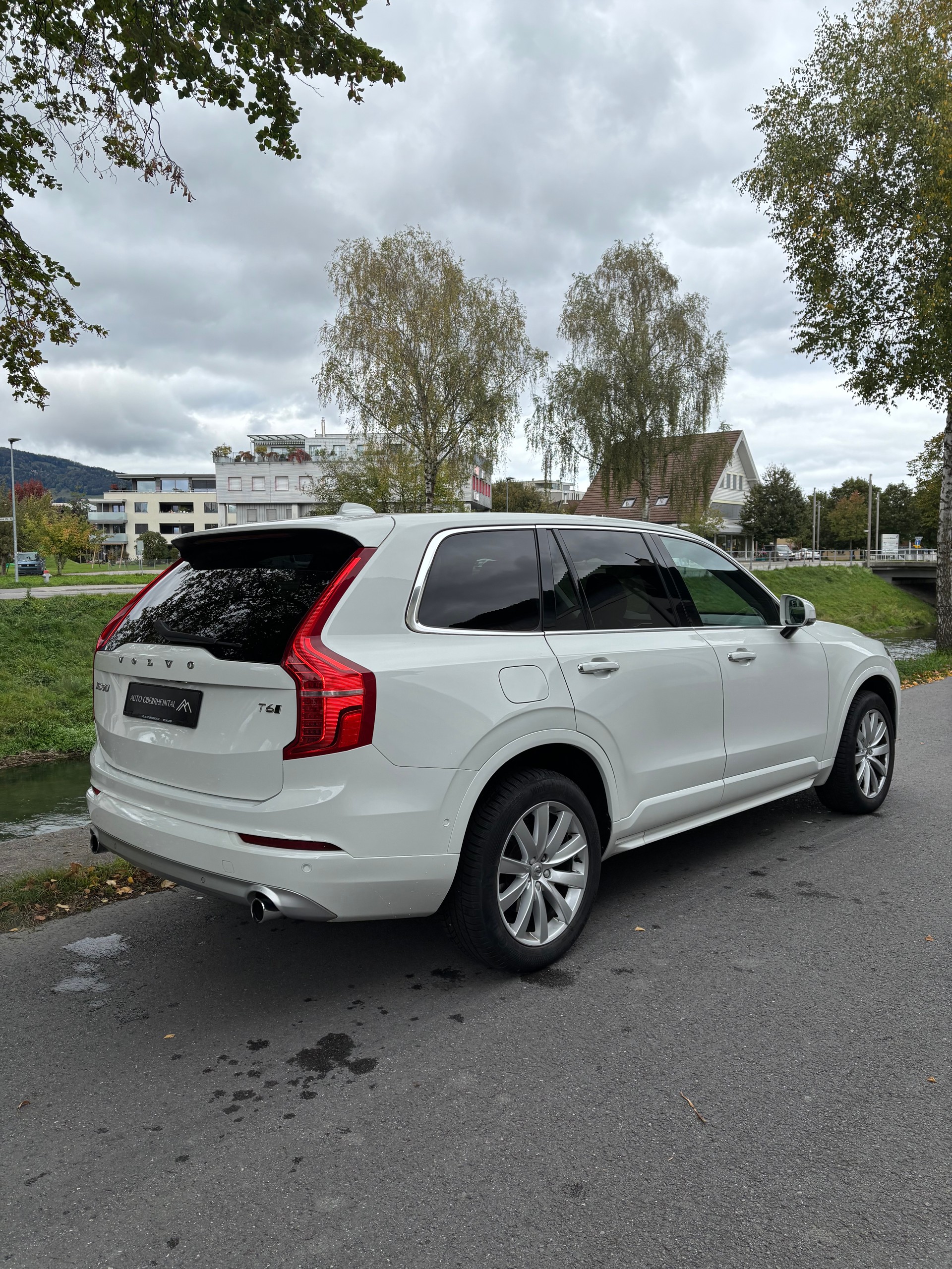 VOLVO XC90 T6 AWD Momentum Geartronic-image-9