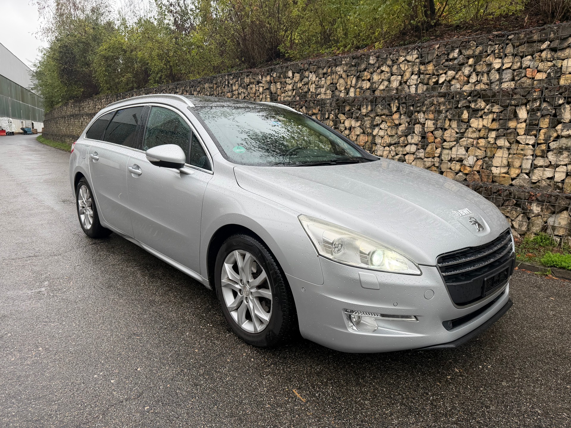 PEUGEOT 508 SW 2.0 HDI Allure-image-4