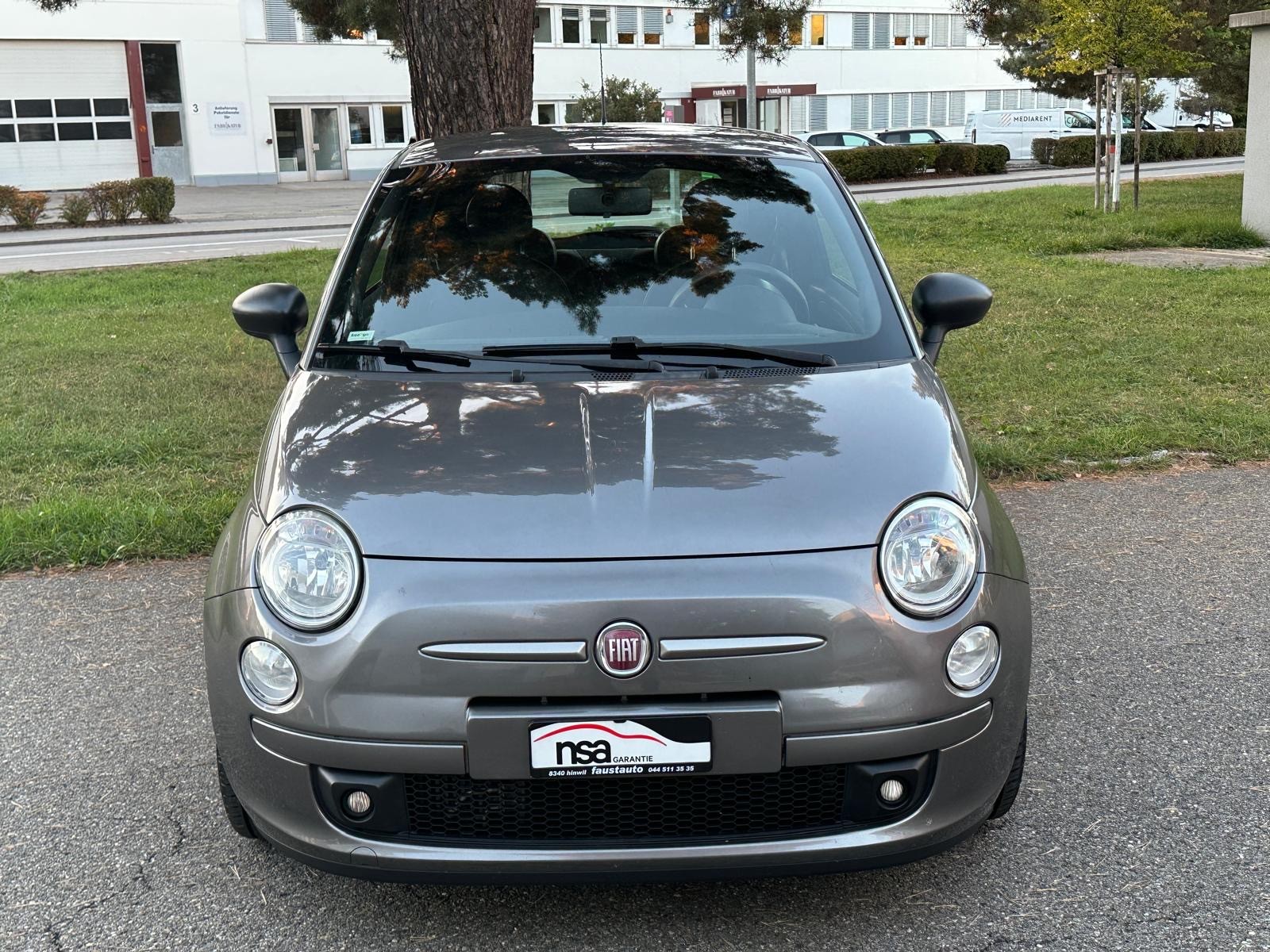 Car photo