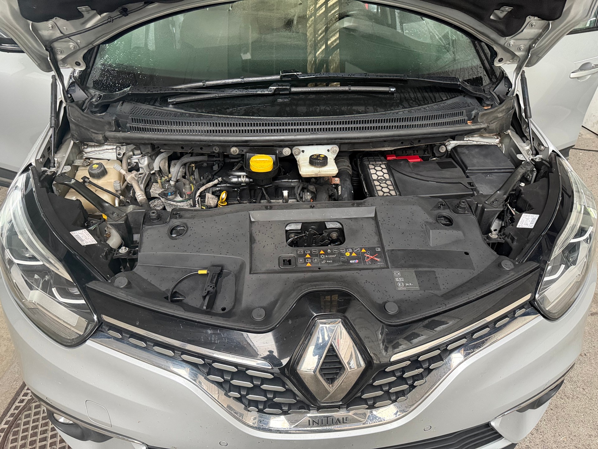 RENAULT Grand Scénic 1.8 dCi Intens Pack Advantage EDC-image-14