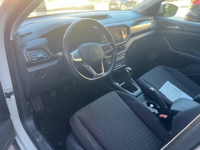 VW T-Cross 1.0 TSI Life-image-2