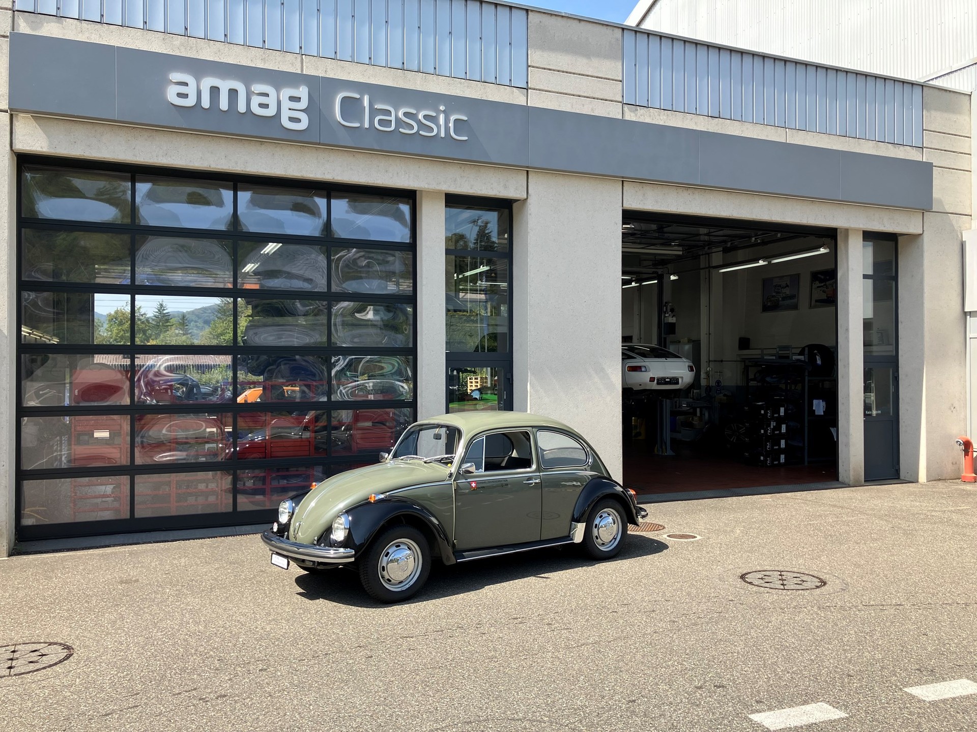 VW Käfer 1300 L-image-25
