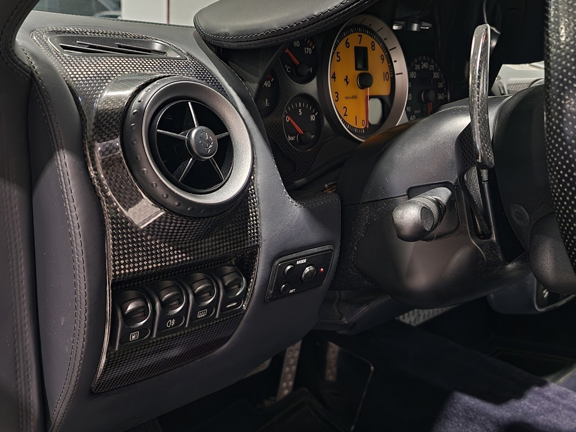 FERRARI F430-image-8