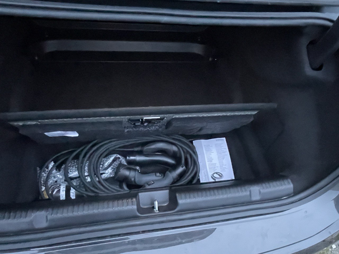 MERCEDES-BENZ EQE 350 4 Matic AMG Line-image-15