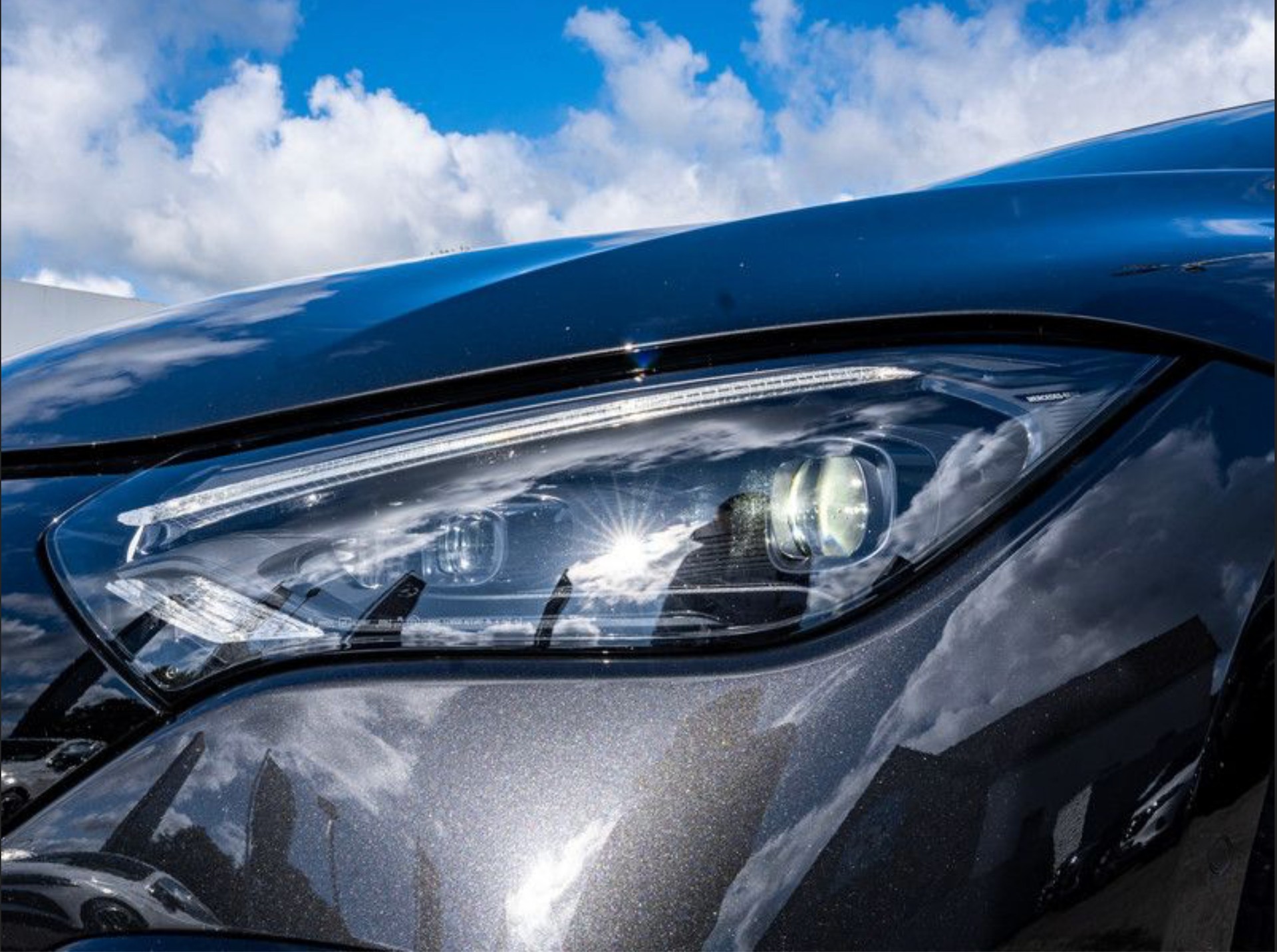 MERCEDES-BENZ EQE 350 4 Matic AMG Line-image-14
