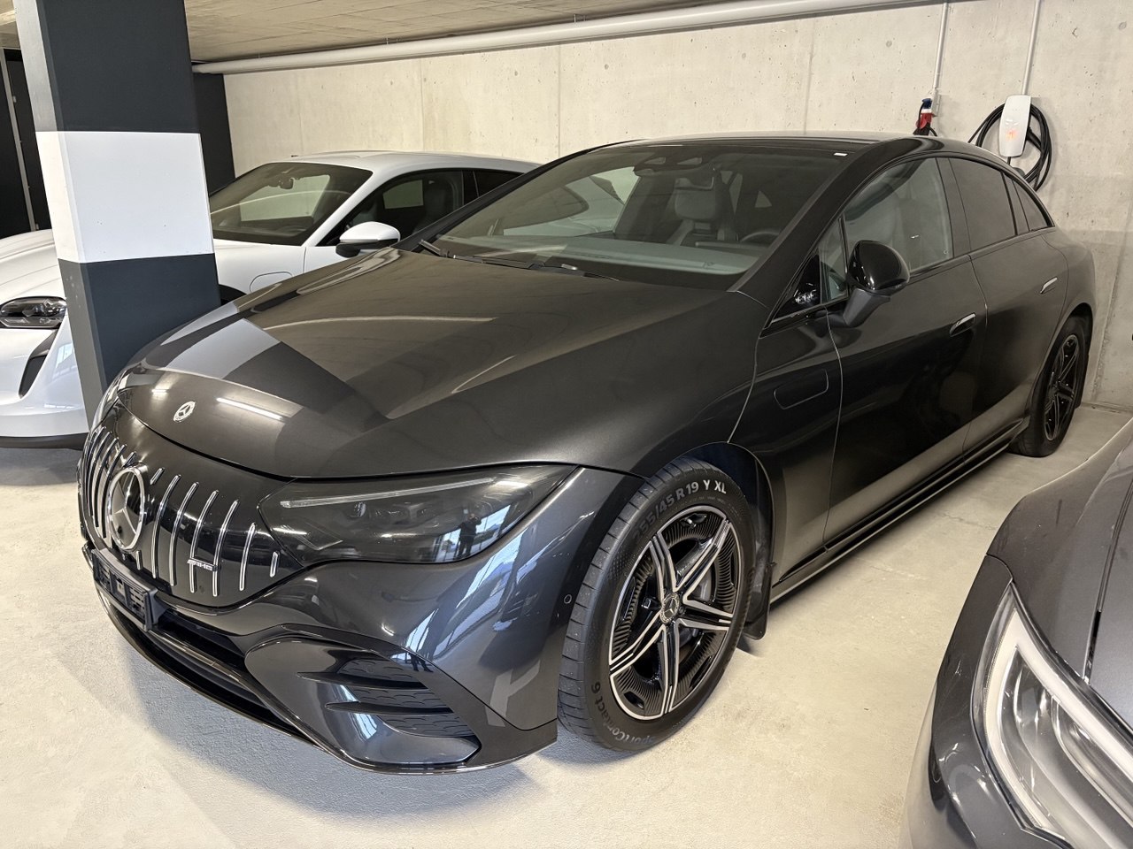 MERCEDES-BENZ EQE 350 4 Matic AMG Line