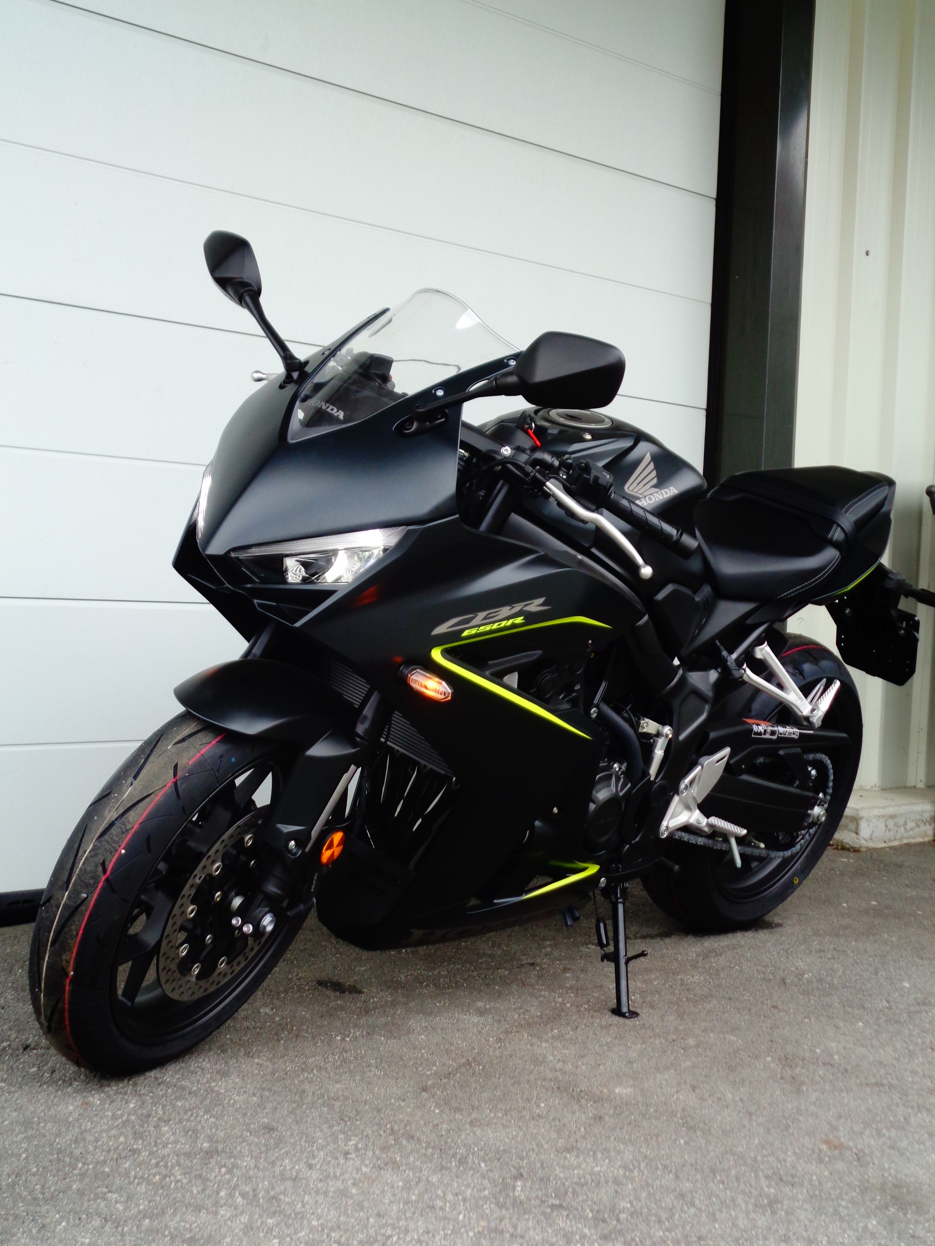 HONDA CBR 650 R E-Clutch-image-10