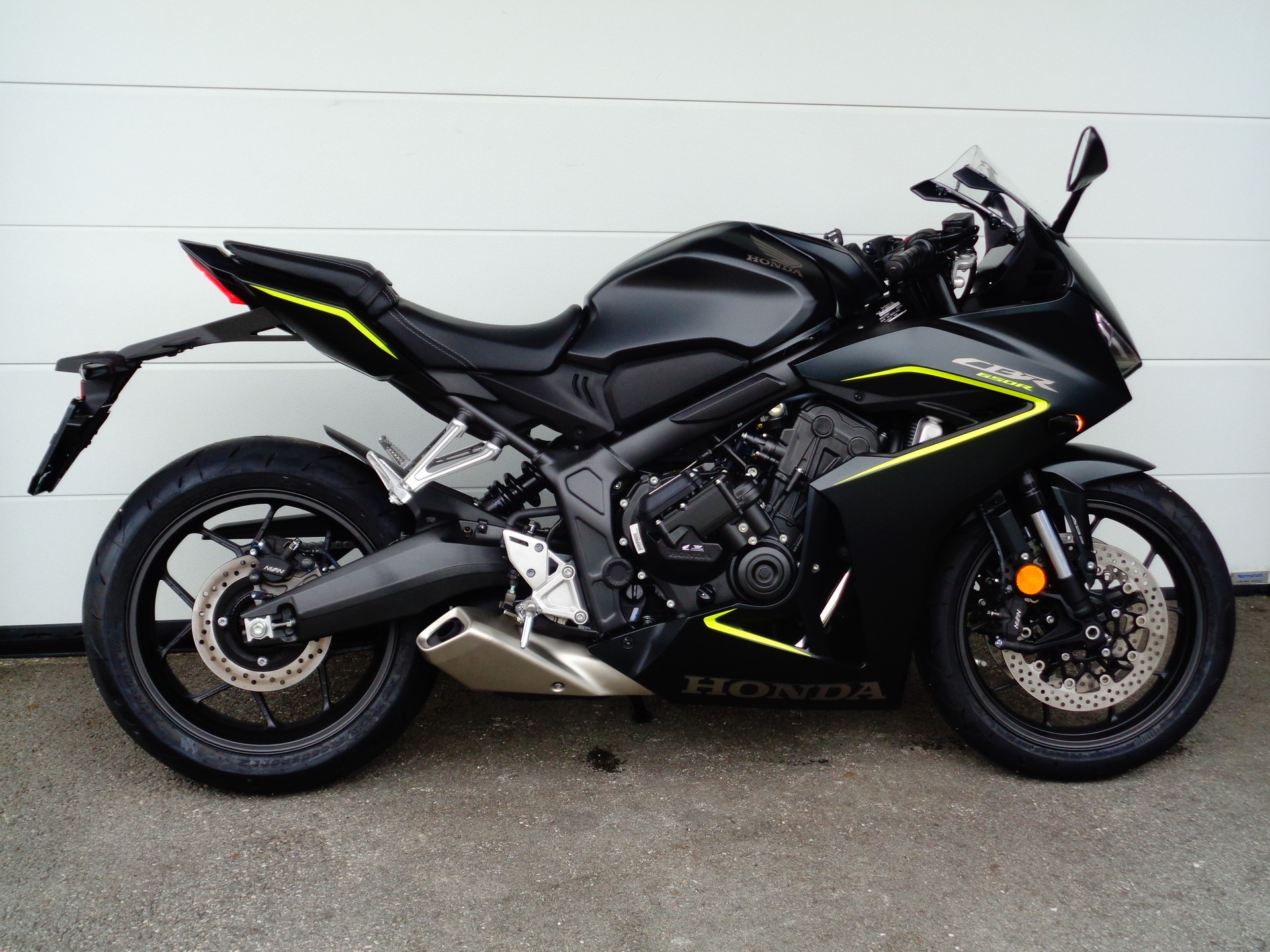 HONDA CBR 650 R E-Clutch-image-4