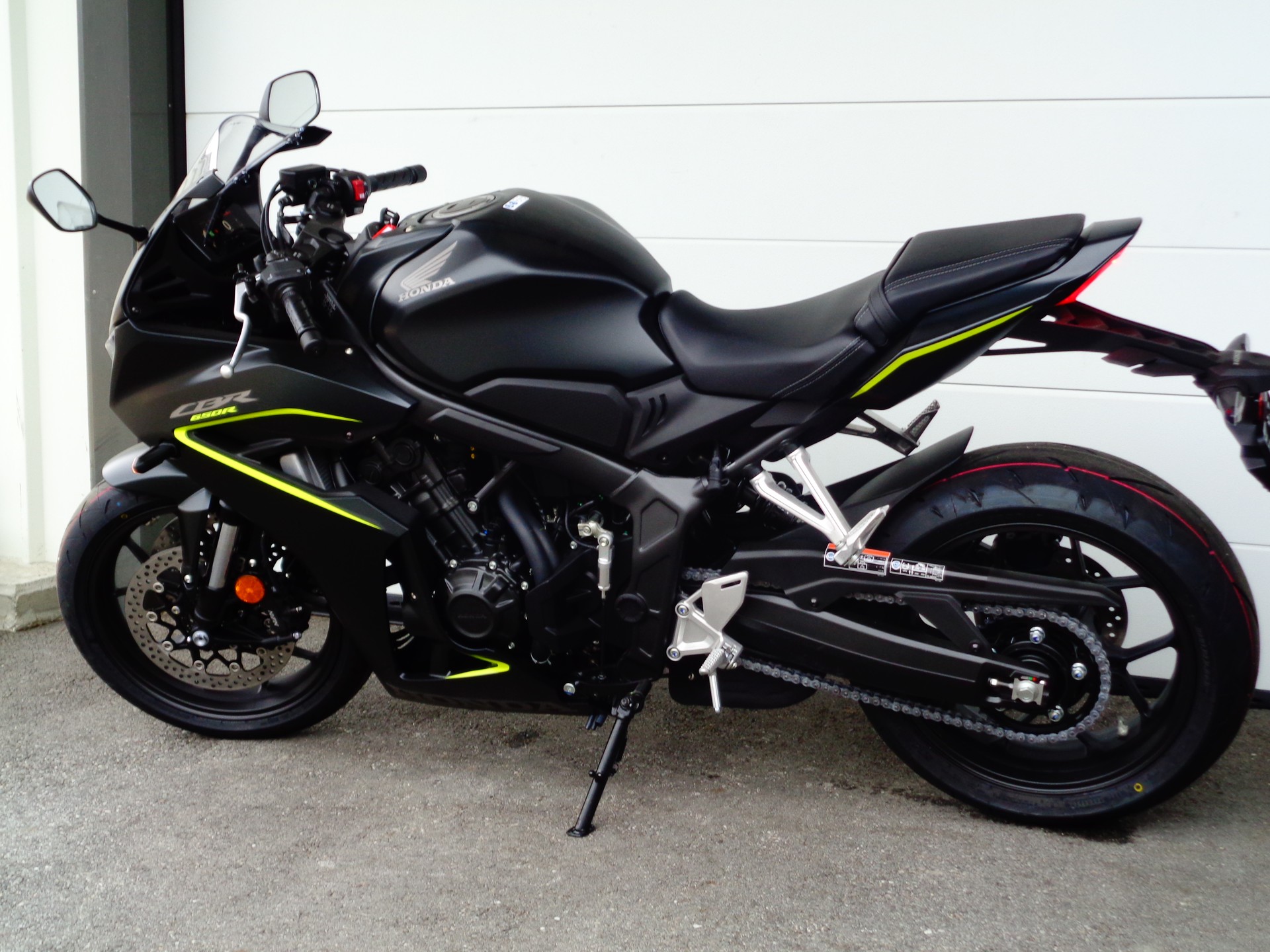 HONDA CBR 650 R E-Clutch-image-12
