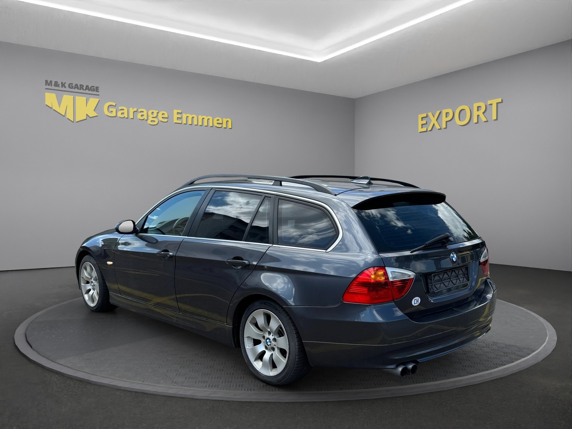 BMW 330xd Touring-image-2