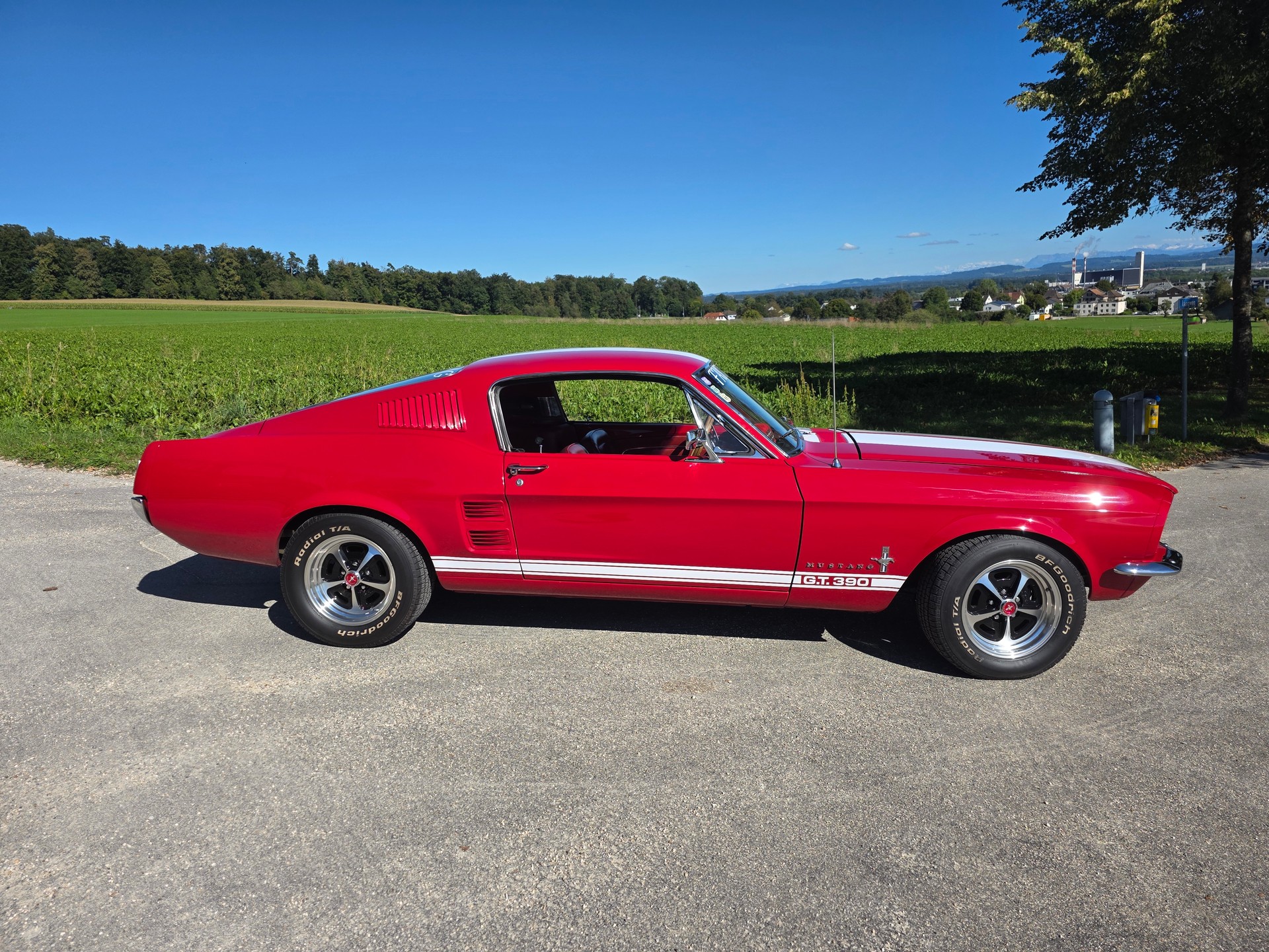 FORD Mustang GT390 RESTOMOD Big Block Fastback-image-7