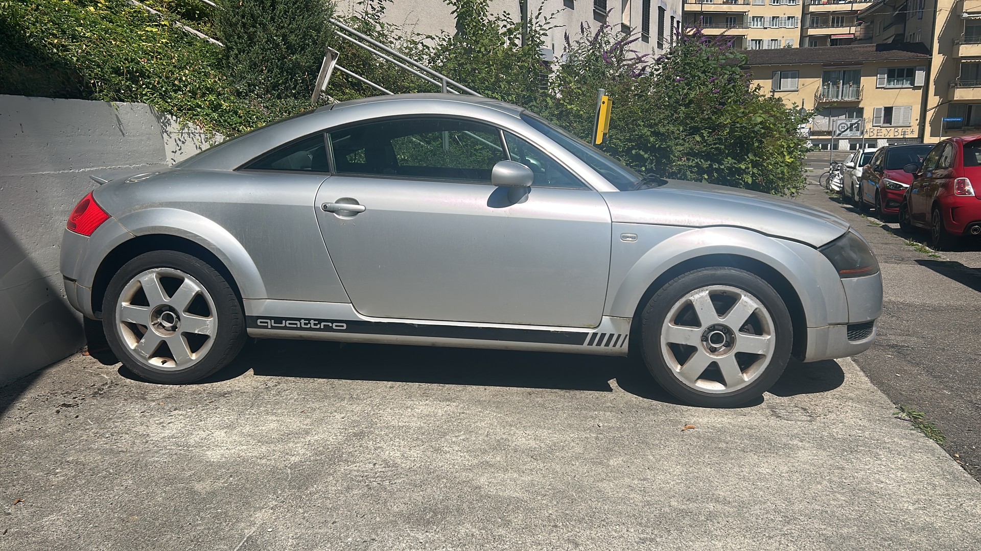 AUDI TT