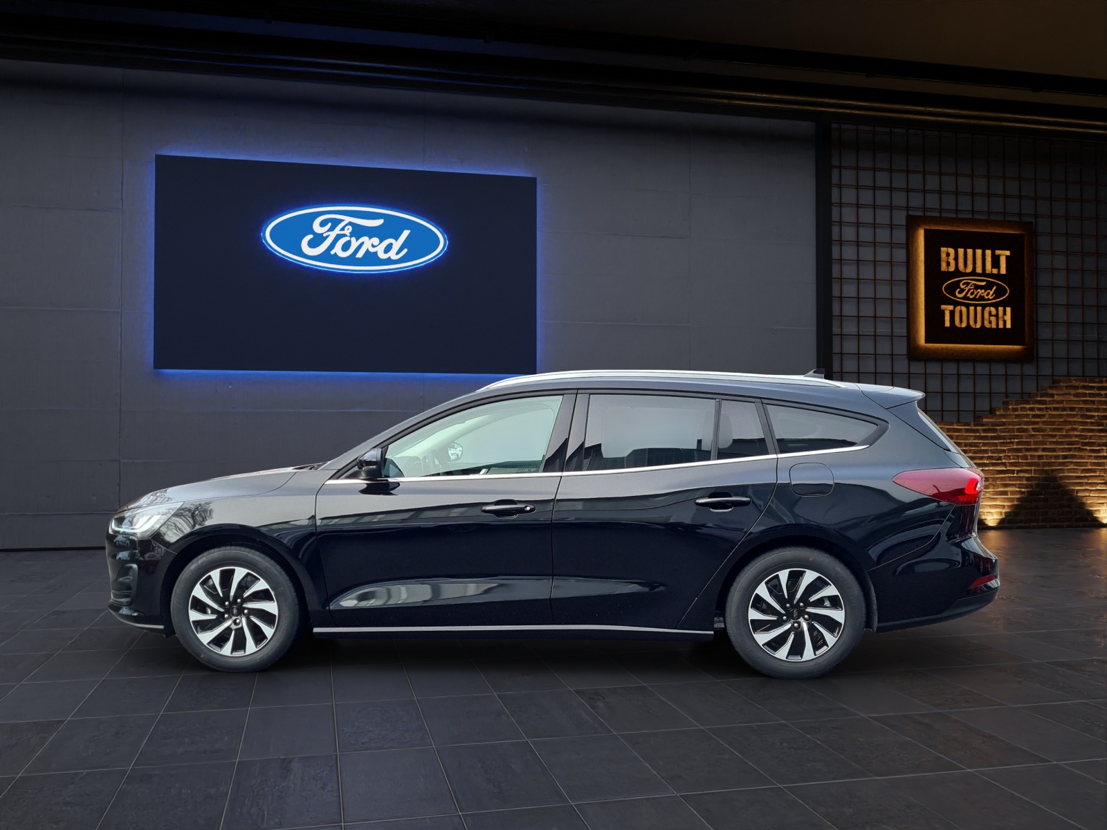 FORD Focus Kombi 1.0i EcoBoost Hybrid 155 PS Titanium X AUTOMAT-showroom-element-1